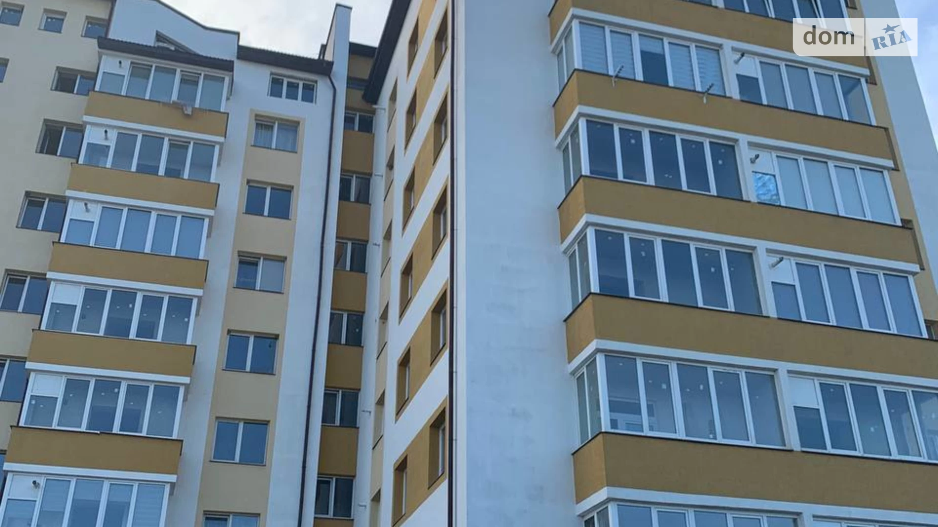 Продается 2-комнатная квартира 64.2 кв. м в Ивано-Франковске, ул. Демьянов Лаз, 28 - фото 2
