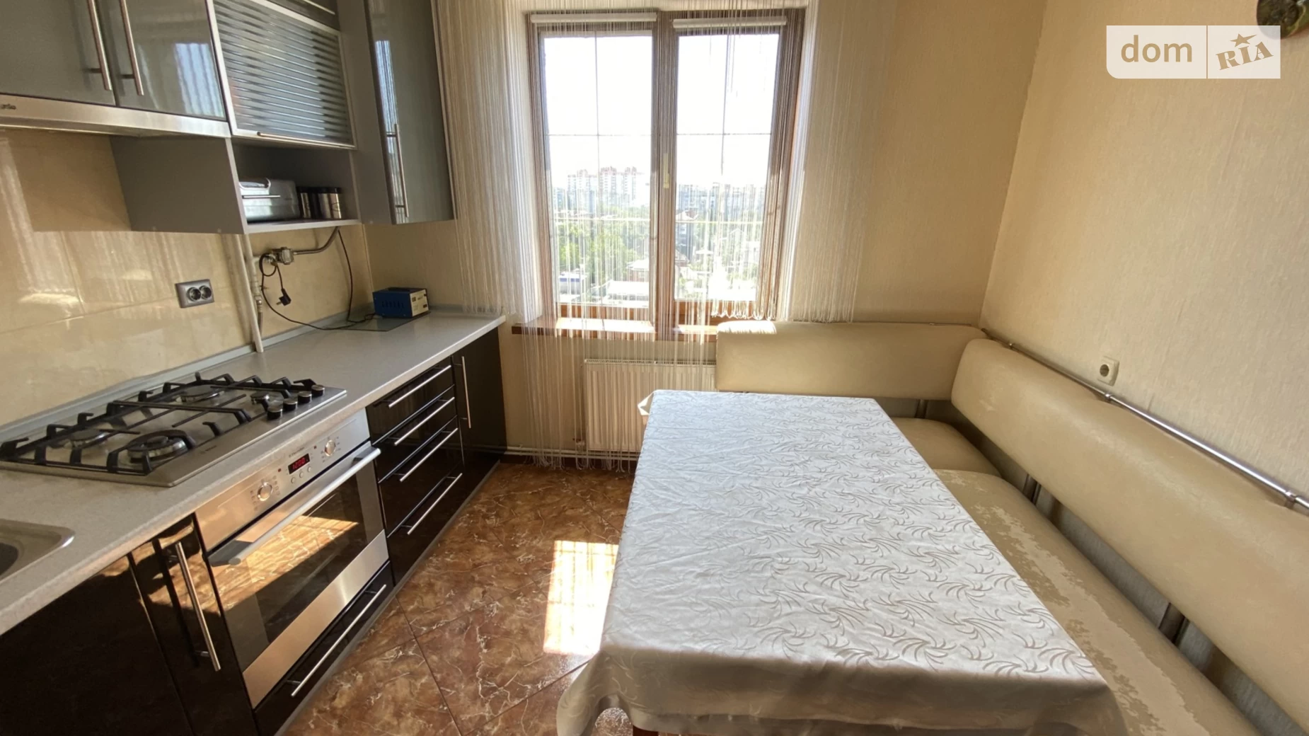 Продается 2-комнатная квартира 52 кв. м в Виннице, ул. Чайковского - фото 2