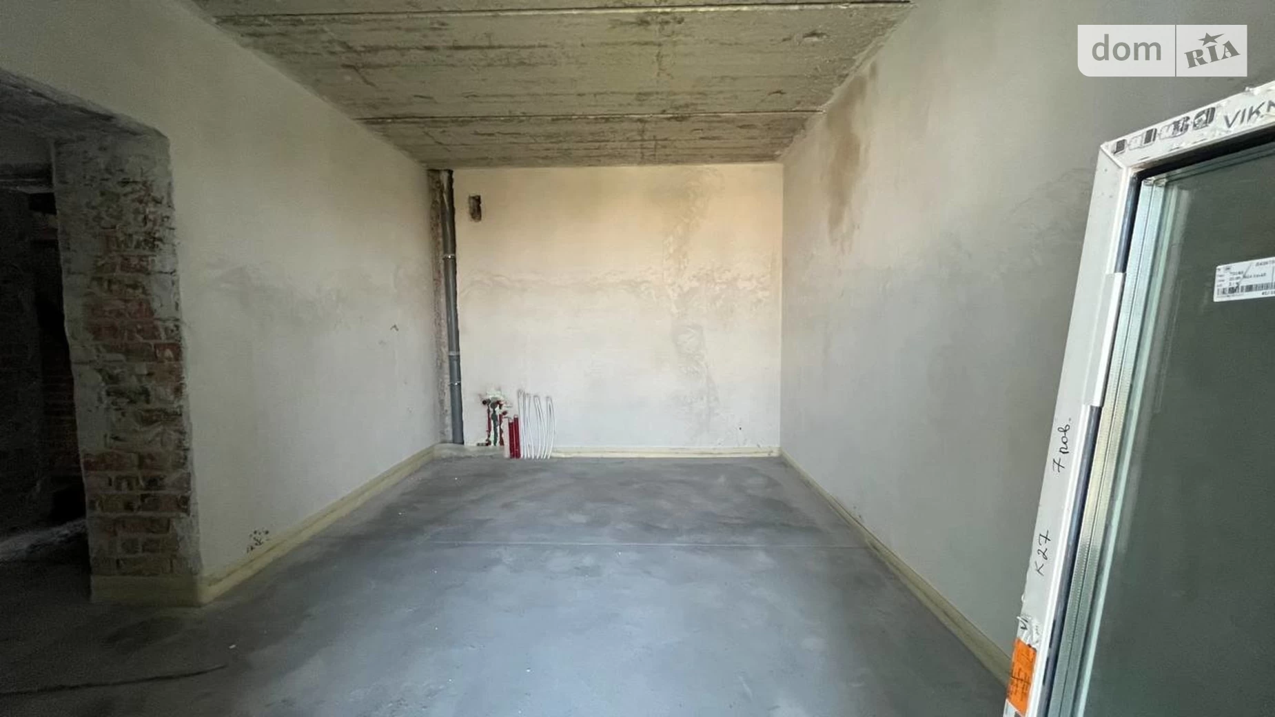 Продается 2-комнатная квартира 52 кв. м в Ивано-Франковске, ул. Мира, 100 - фото 2