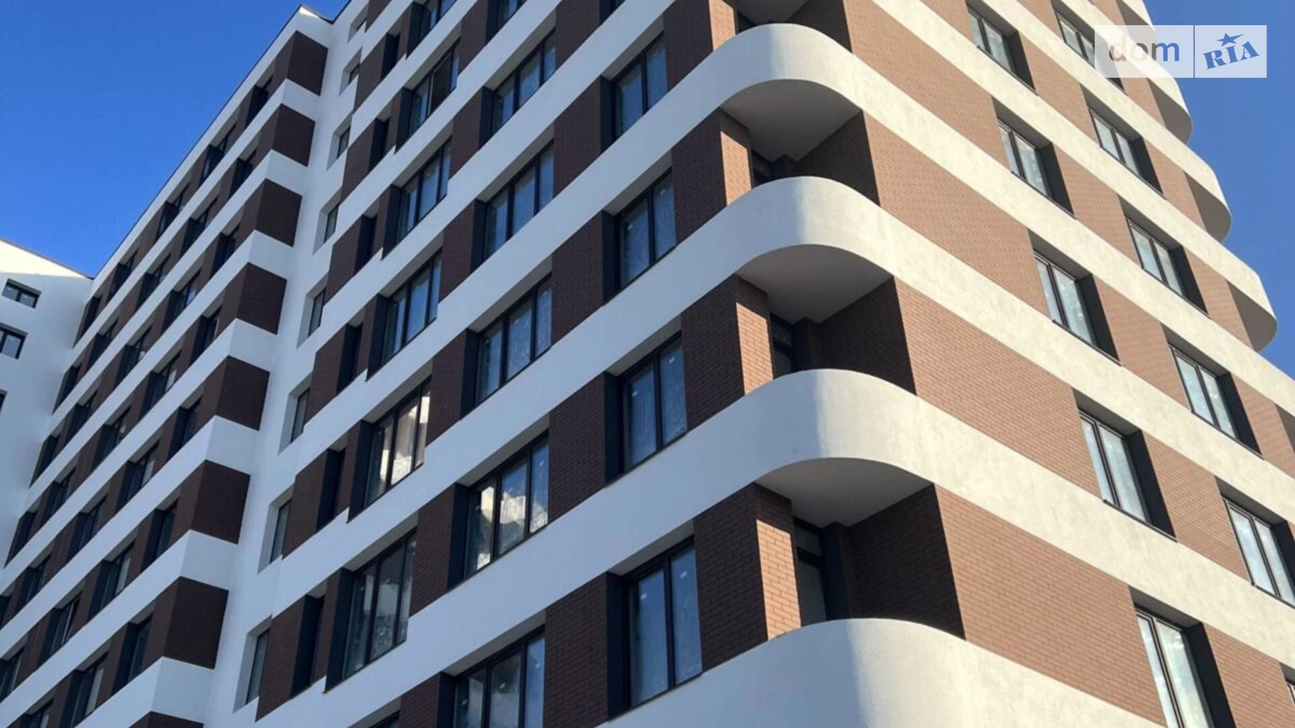 Продается 3-комнатная квартира 73.2 кв. м в Ивано-Франковске, ул. Микитинецкая, 2А - фото 3