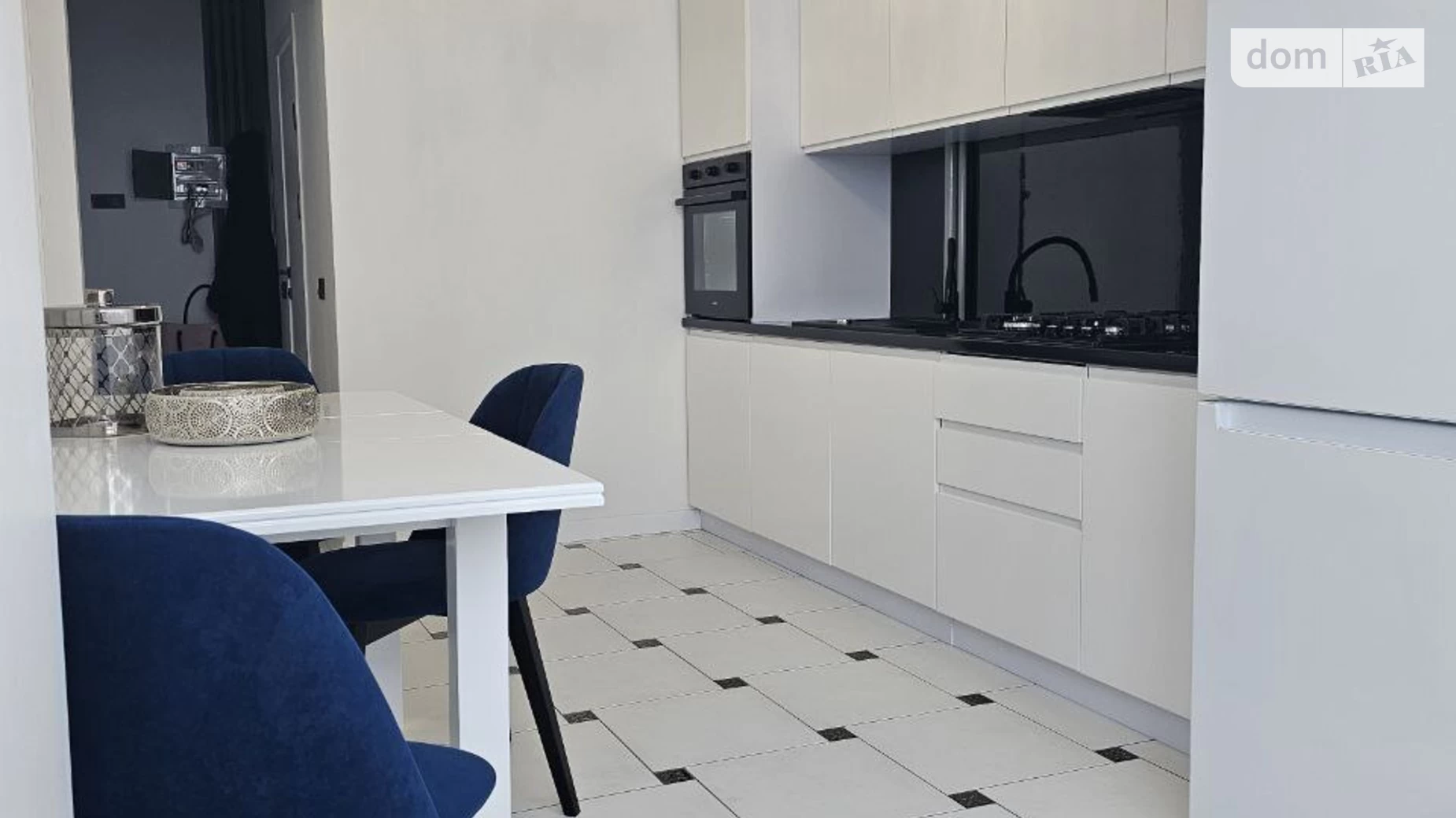 Продається 2-кімнатна квартира 68.3 кв. м у Микитинцях, цена: 78880 $ - фото 3