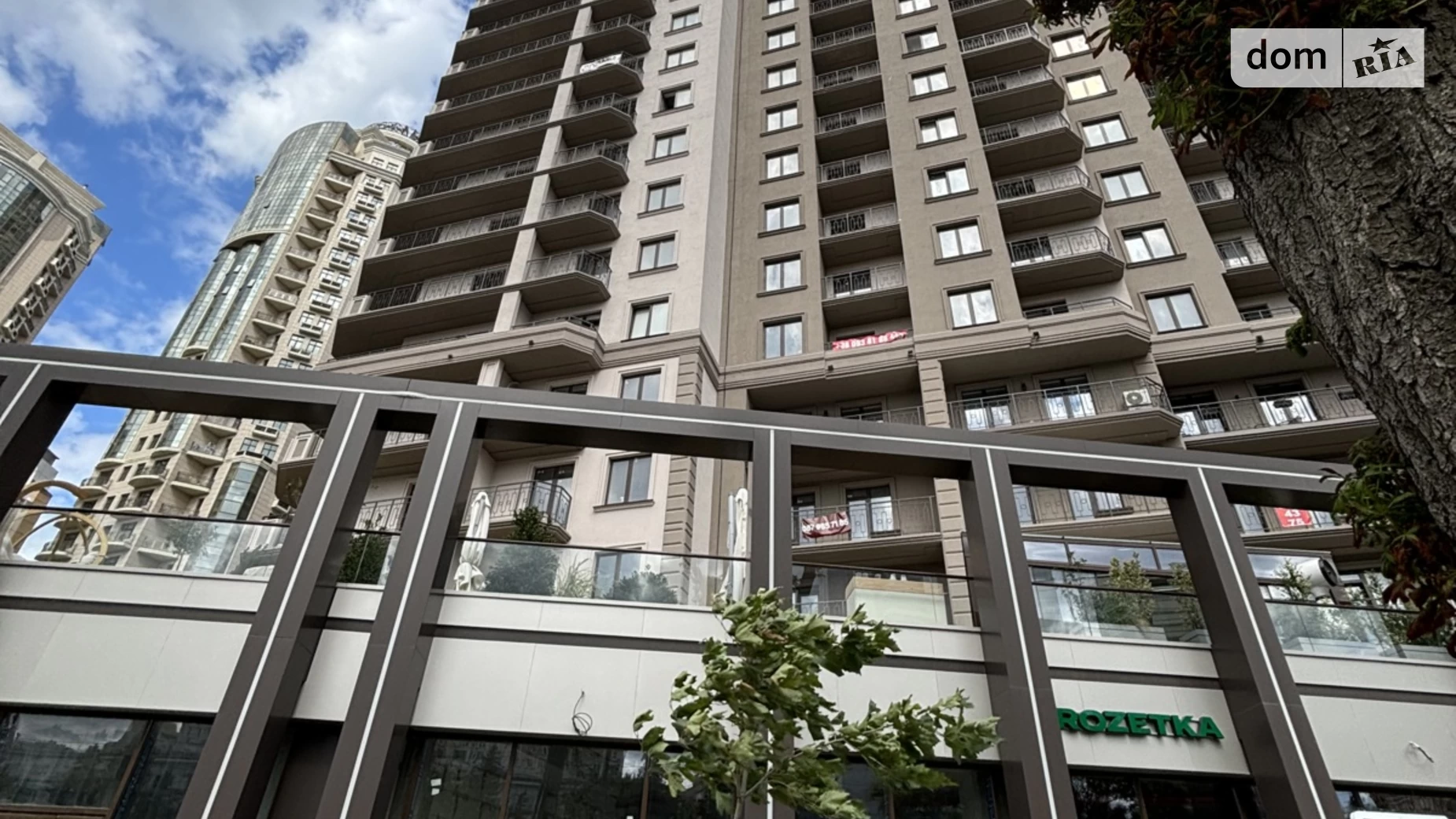 Продается 2-комнатная квартира 73 кв. м в Одессе, ул. Генуэзская - фото 2