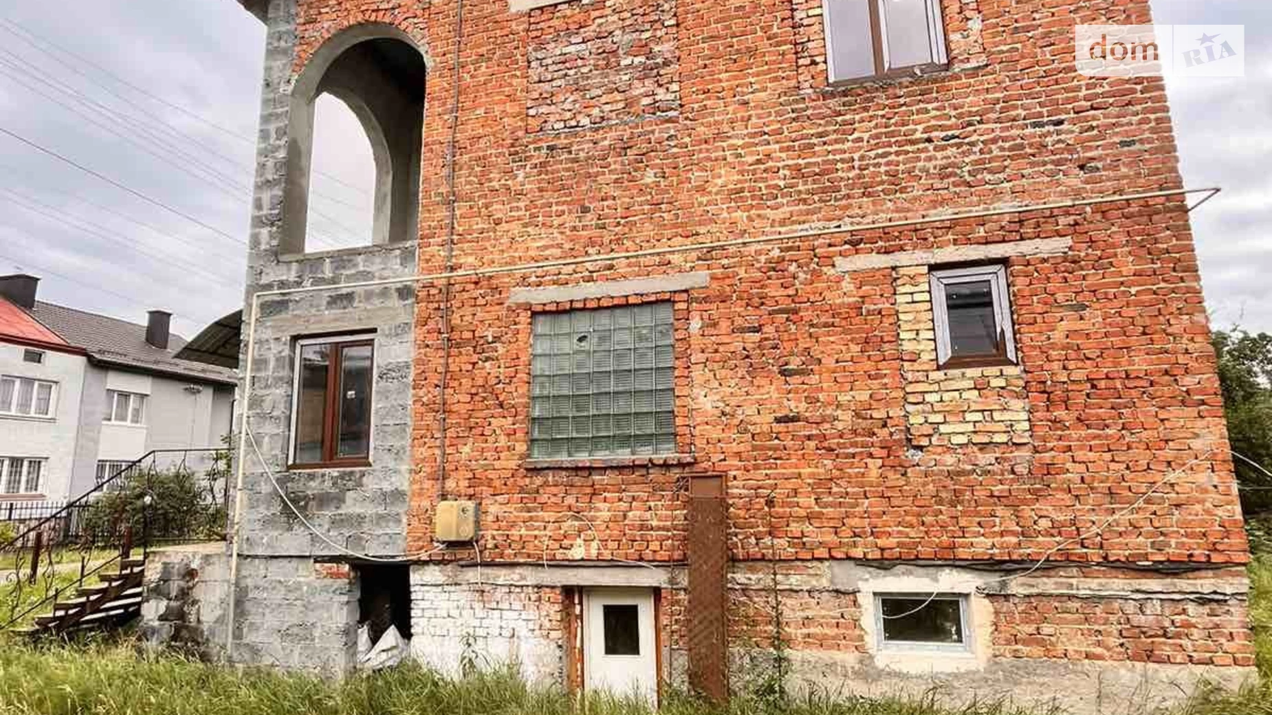Продается дом на 2 этажа 180.8 кв. м с балконом, цена: 159000 $ - фото 3