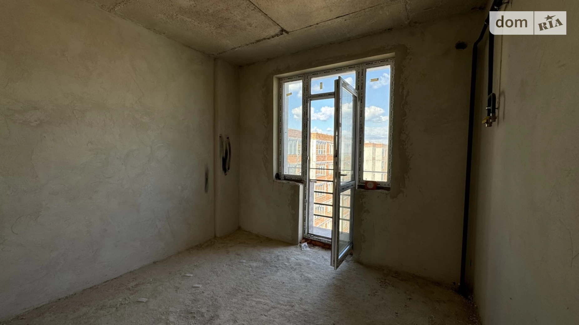 Продается 3-комнатная квартира 82.3 кв. м в Никитинцах, ул. Петра Маланюка(Декабристов), 45 корпус 5 - фото 2
