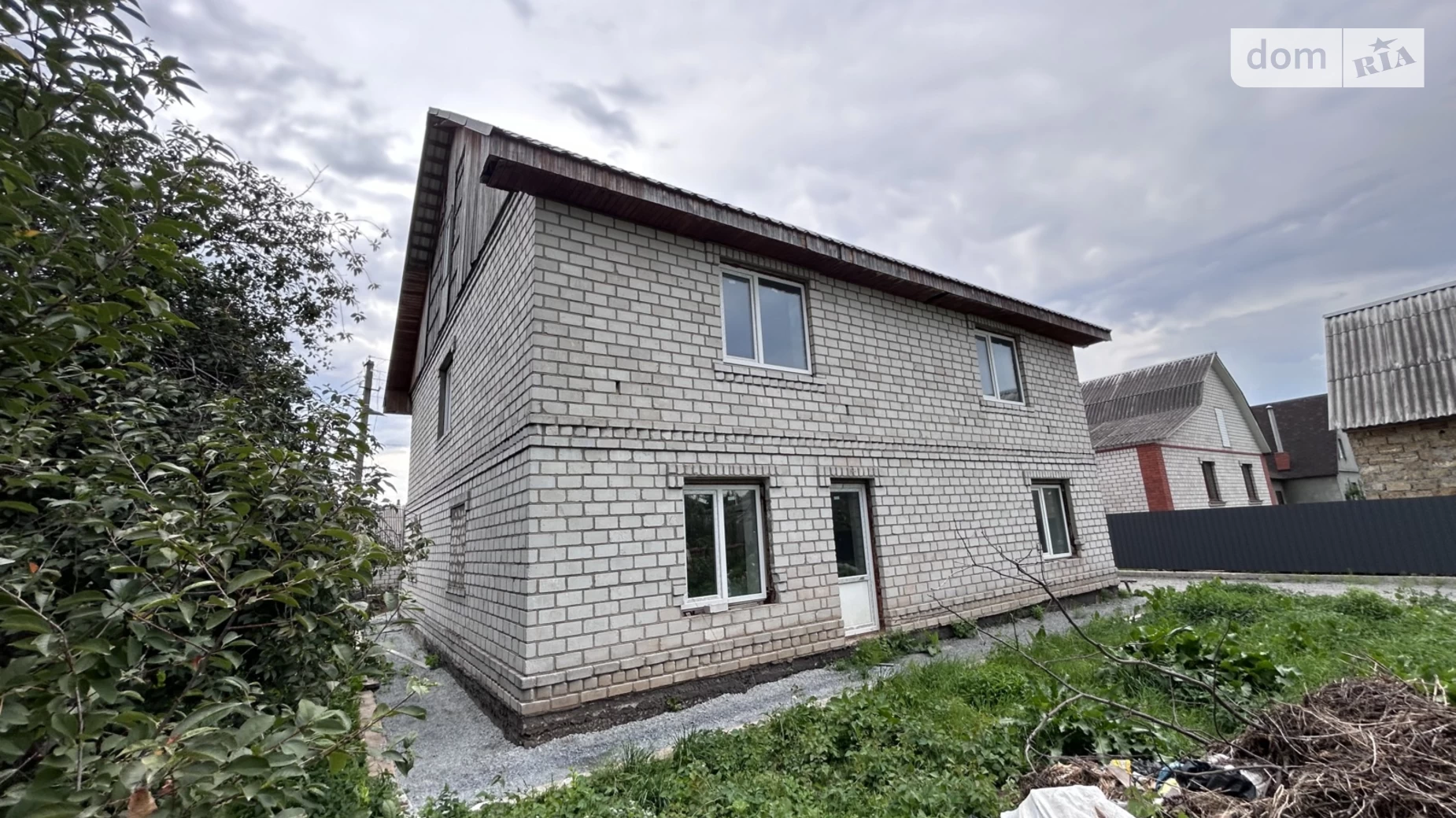 Продается дом на 2 этажа 198 кв. м с подвалом, цена: 47999 $ - фото 5