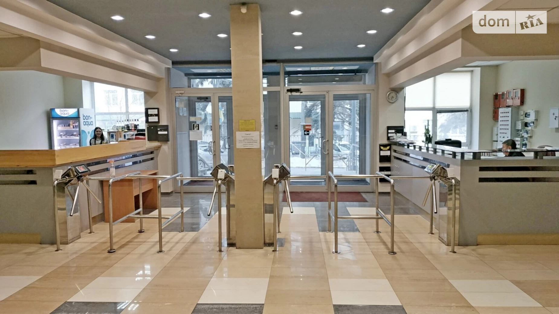 Здається в оренду офіс 22.2 кв. м в бізнес-центрі, цена: 9650 грн - фото 4