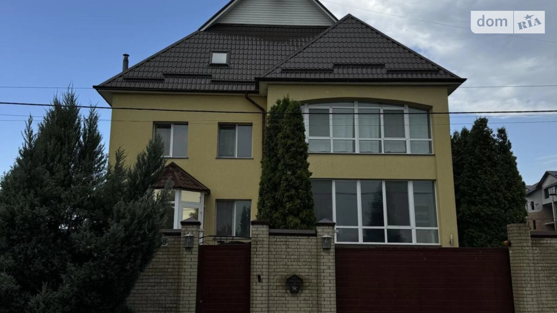 Продается дом на 2 этажа 560 кв. м с баней/сауной, цена: 320000 $ - фото 2