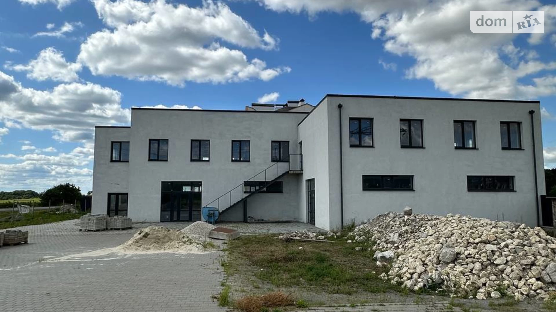 Продається приміщення вільного призначення 400 кв. м в 2-поверховій будівлі, цена: 290000 $ - фото 2