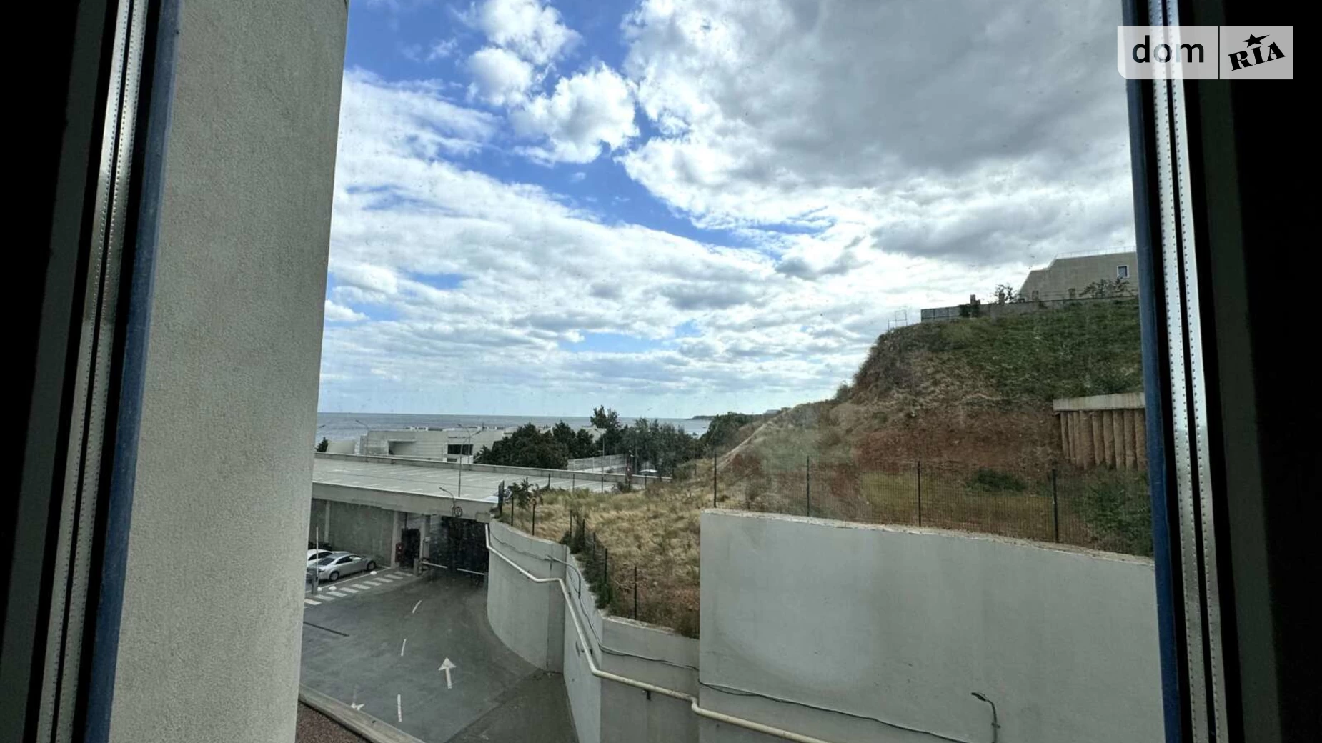 Продается 2-комнатная квартира 87.4 кв. м в Одессе, пер. Мореходный, 2А - фото 2