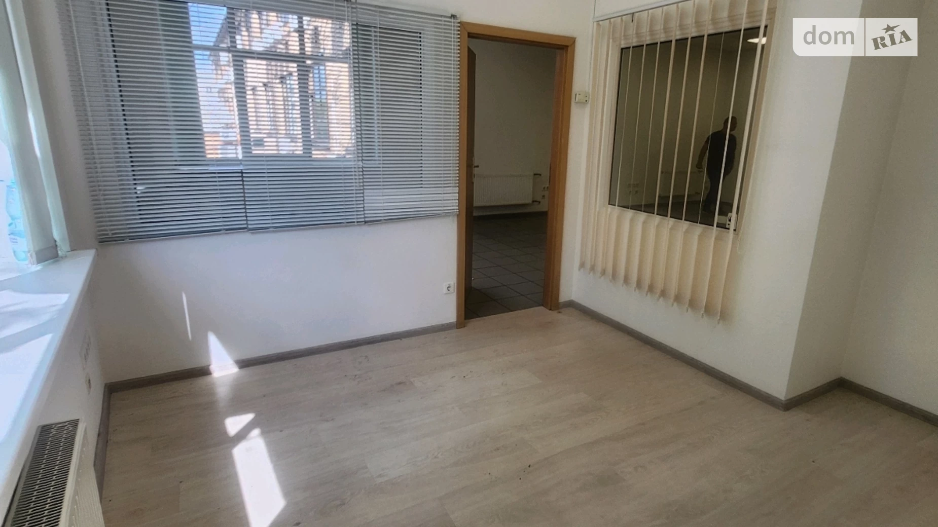 Сдается в аренду помещения свободного назначения 167 кв. м в 3-этажном здании, цена: 60120 грн - фото 2