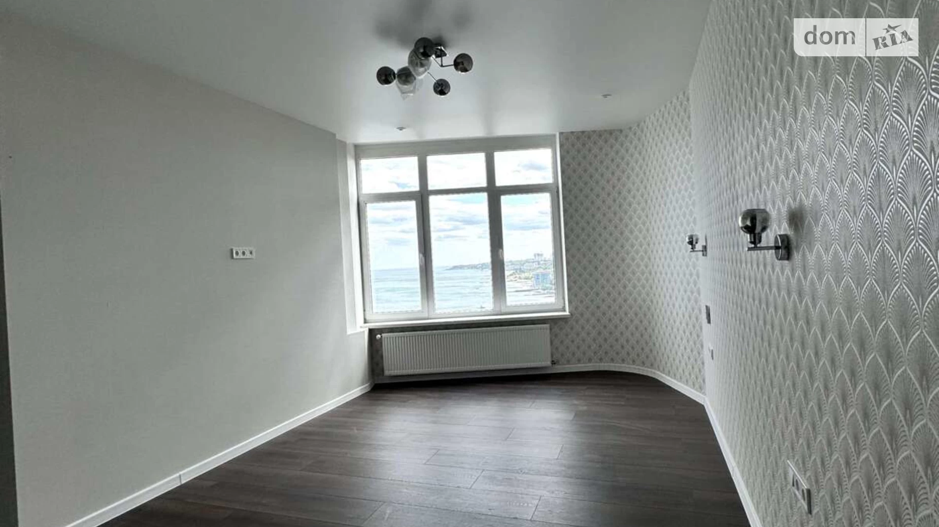 Продается 1-комнатная квартира 83.7 кв. м в Одессе, пер. Мореходный, 2А - фото 2