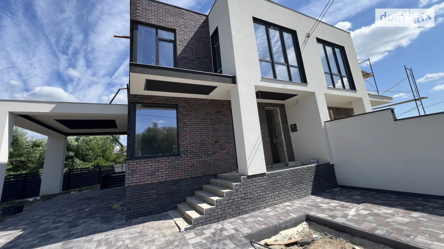 Продается дом на 2 этажа 128 кв. м с садом, цена: 120000 $ - фото 4