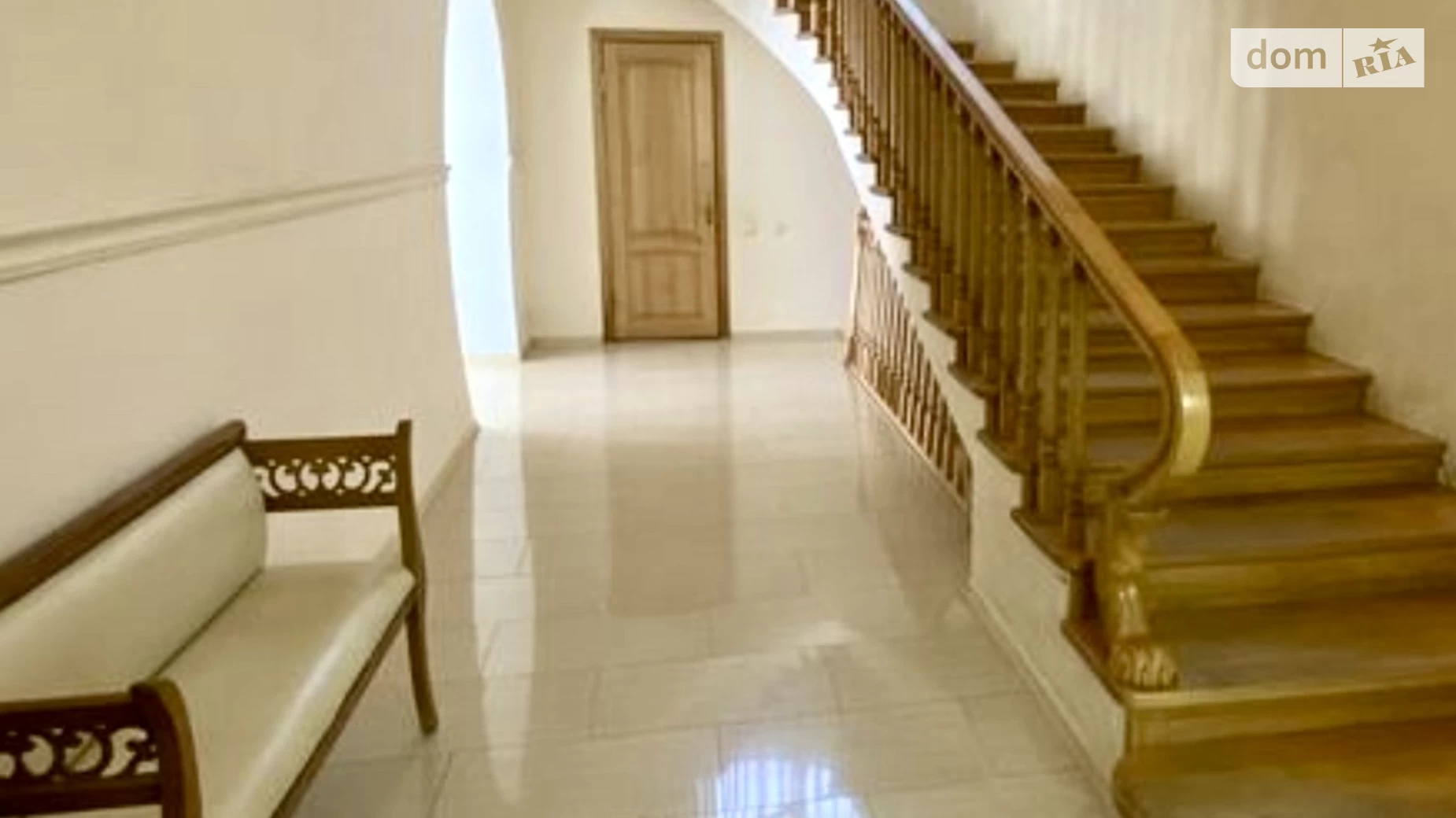 Продается дом на 2 этажа 237 кв. м с беседкой, цена: 209000 $ - фото 5