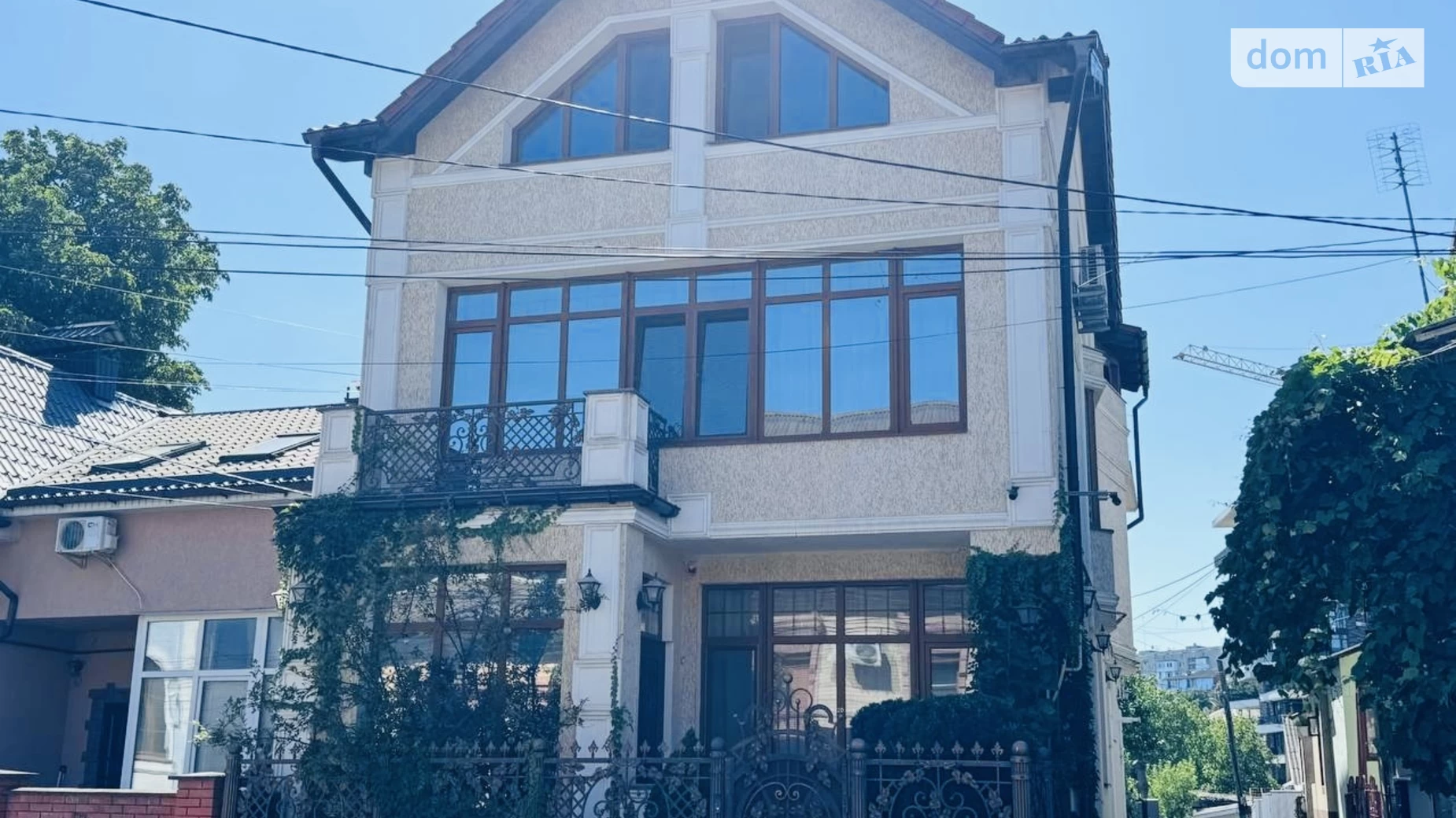 Продається будинок 2 поверховий 200 кв. м з каміном, цена: 550000 $ - фото 2