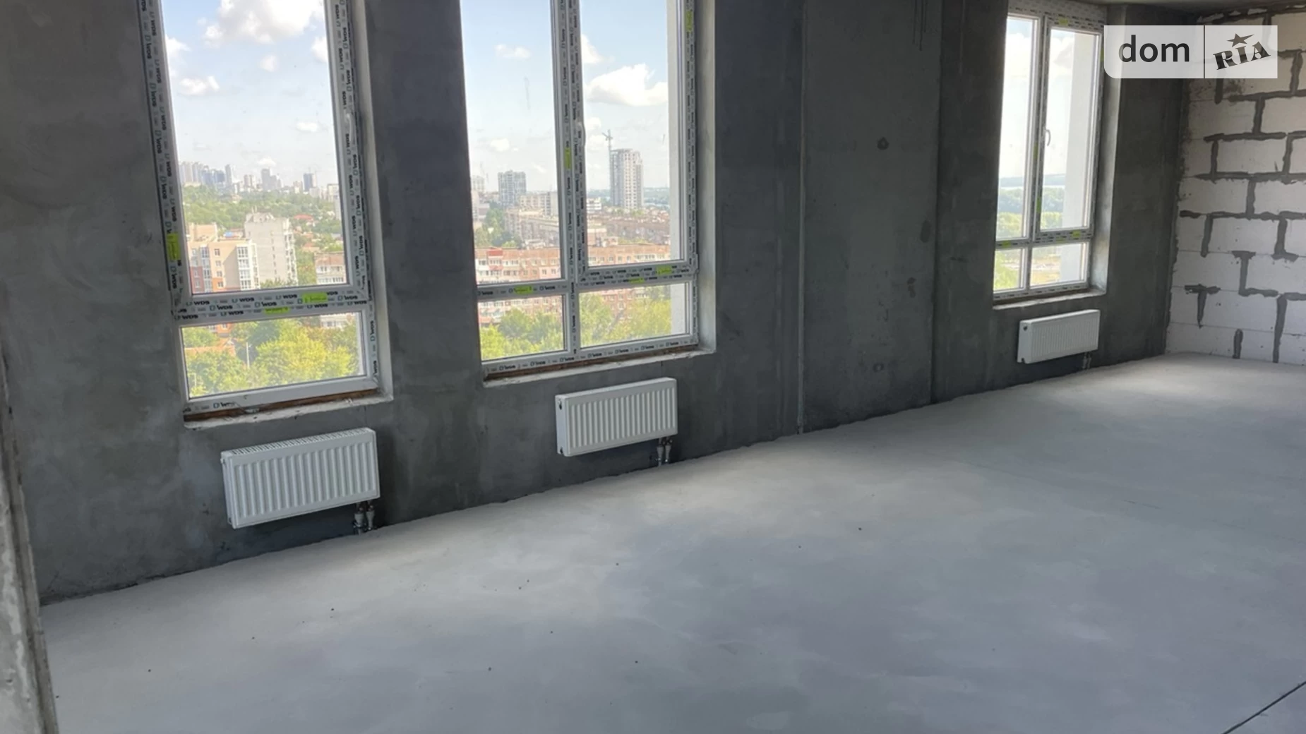 Продается 1-комнатная квартира 60 кв. м в Днепре, ул. Космическая, 5 - фото 2