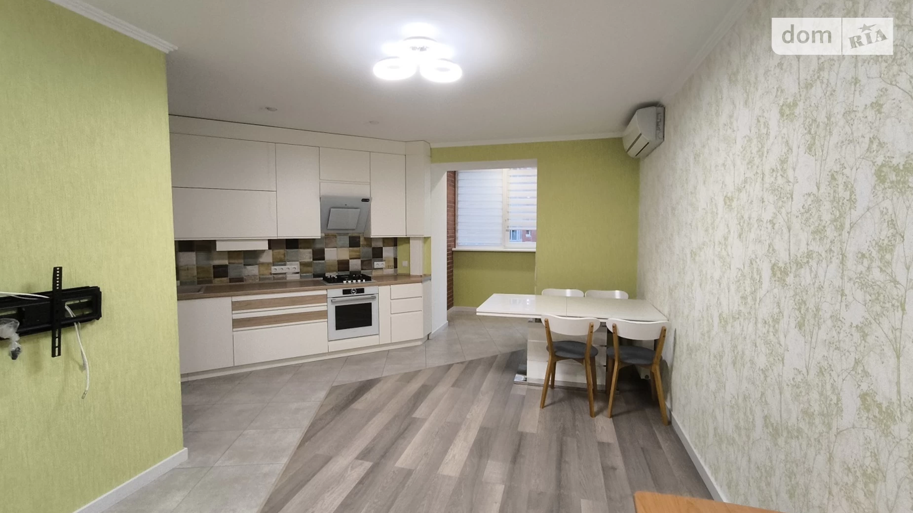 Продается 2-комнатная квартира 72.1 кв. м в Ирпене, ул. Университетская(Карла Маркса) - фото 4