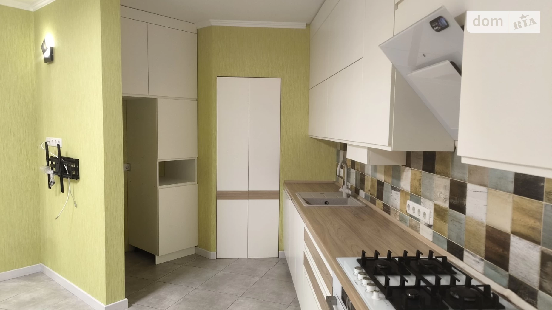 Продается 2-комнатная квартира 72.1 кв. м в Ирпене, ул. Университетская(Карла Маркса) - фото 5