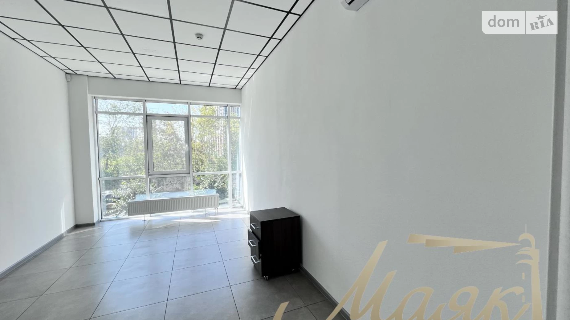 Сдается в аренду офис 255 кв. м в бизнес-центре, цена: 3380 $ - фото 5
