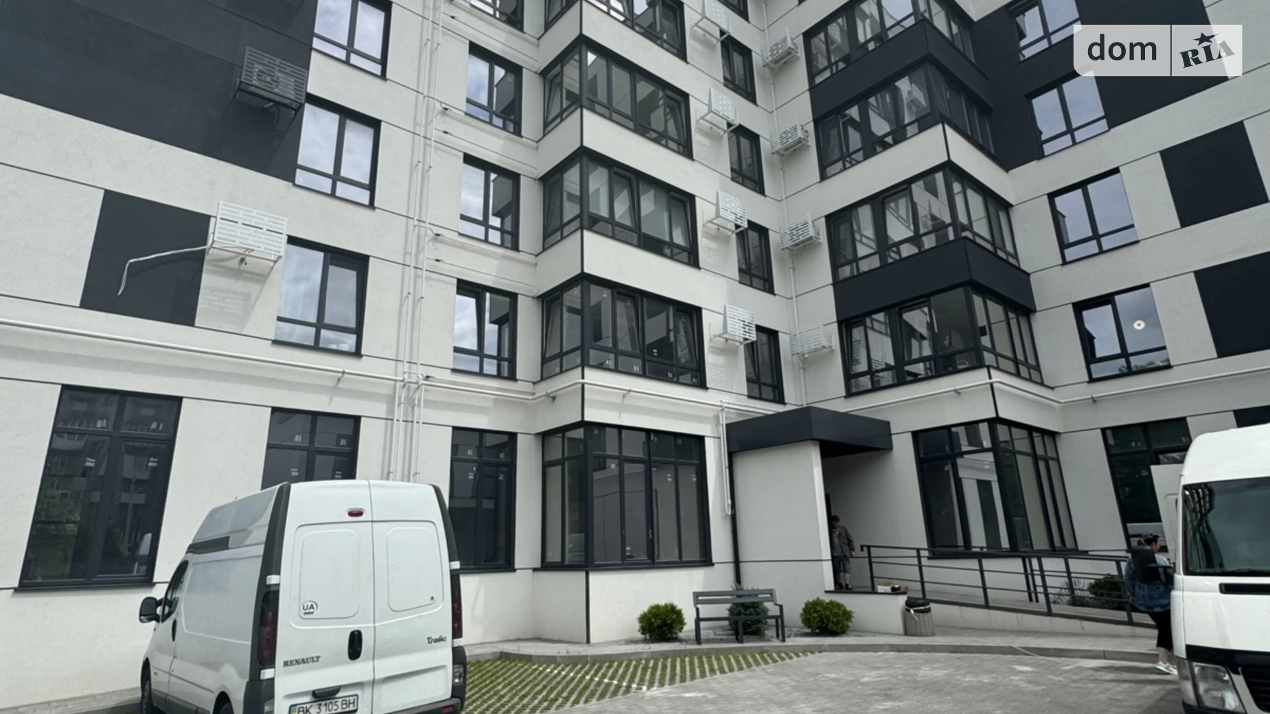 Продается 1-комнатная квартира 45 кв. м в Ровно, ул. Шевченко, 85 - фото 3