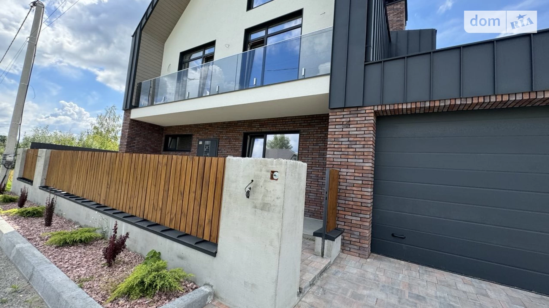 Продается дом на 2 этажа 150 кв. м с гаражом, цена: 175000 $ - фото 4