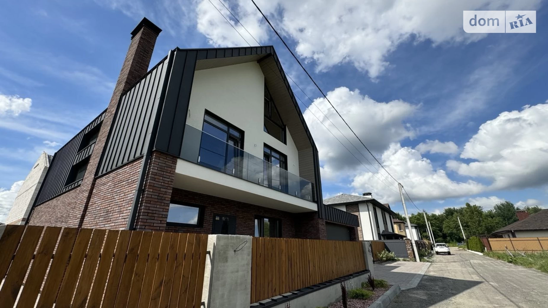 Продается дом на 2 этажа 150 кв. м с гаражом, цена: 175000 $ - фото 5
