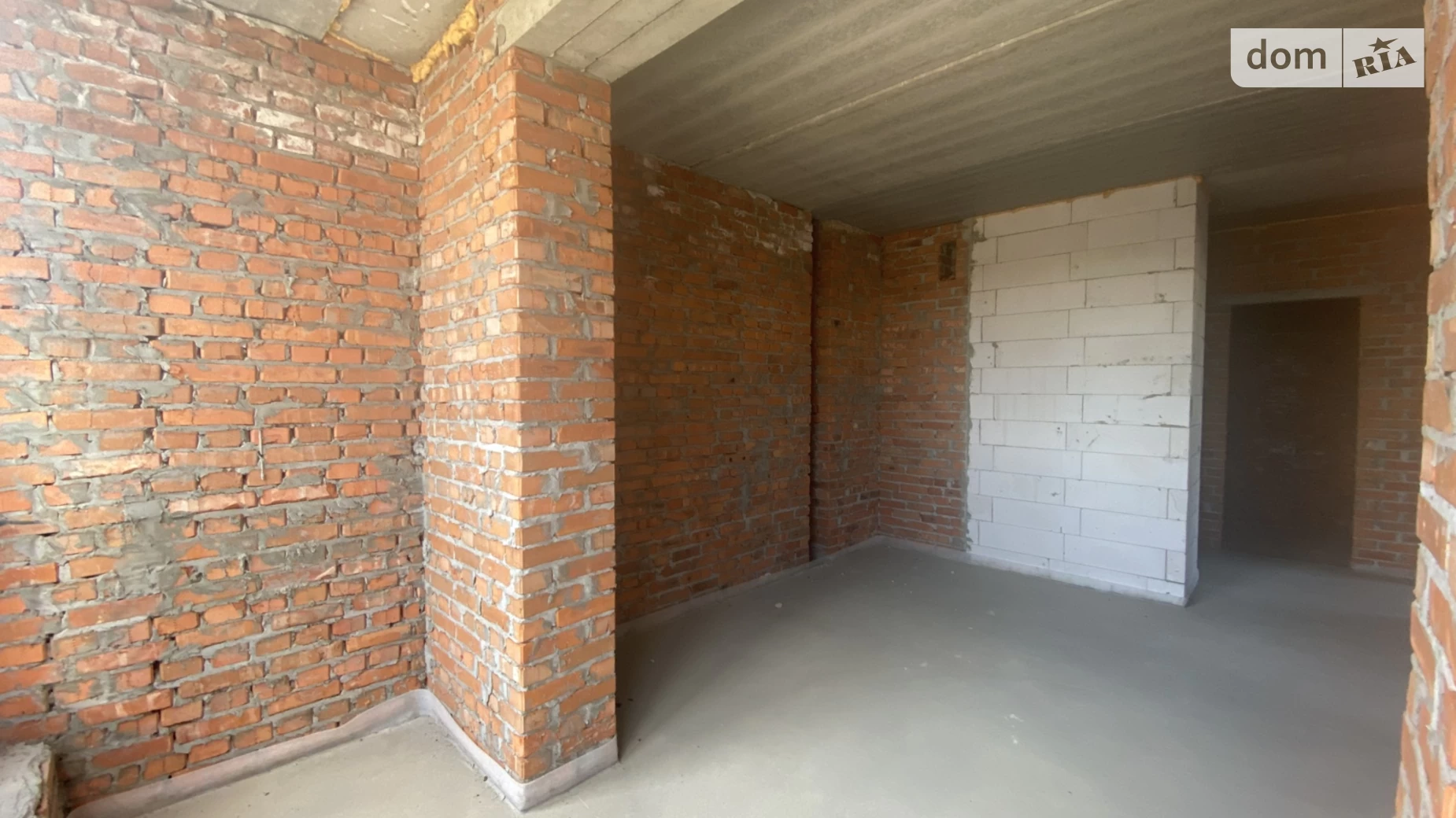 Продается 2-комнатная квартира 56 кв. м в Гостомеле, ул. Мирная, 3Д - фото 2