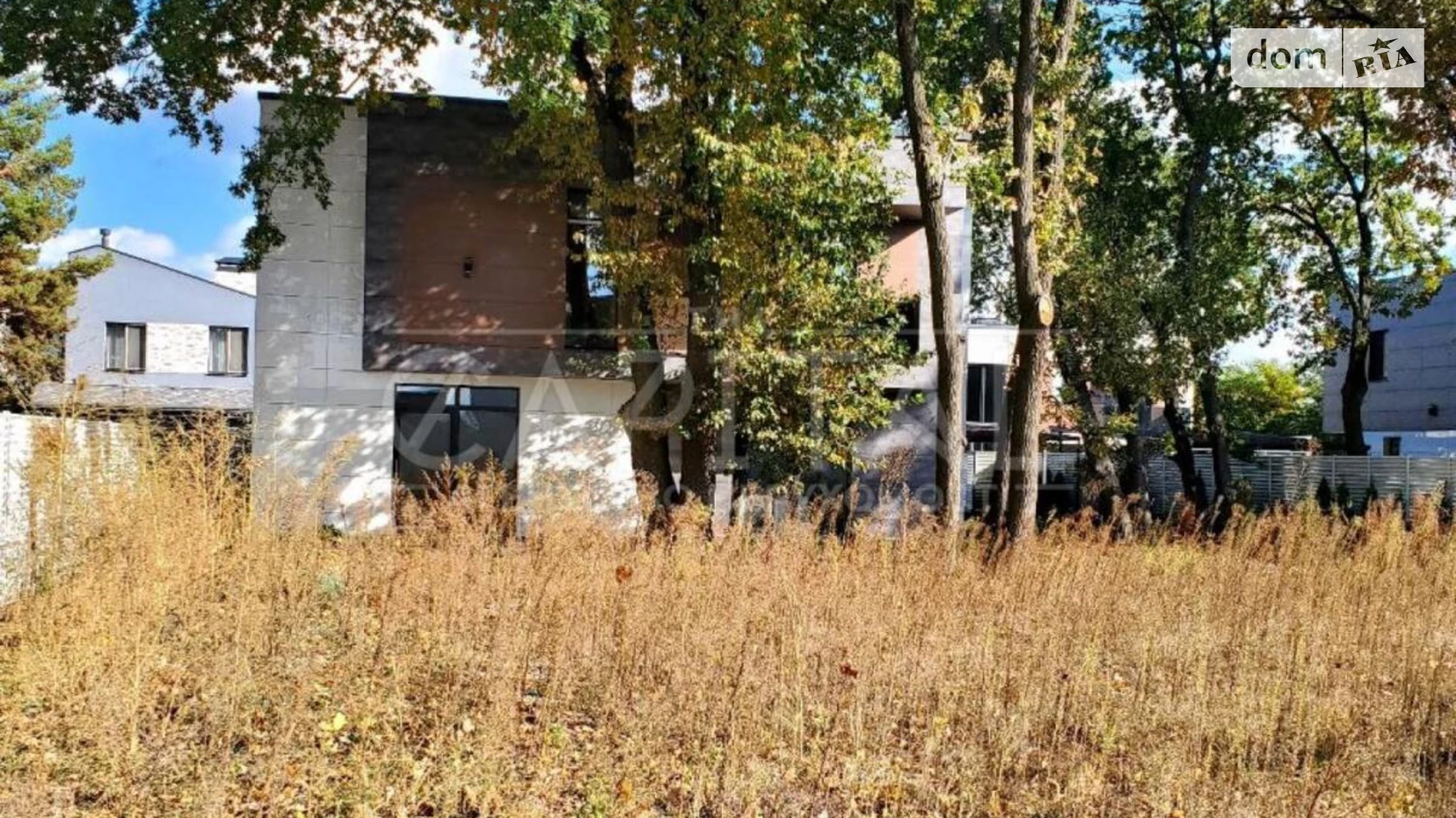 Продается дом на 2 этажа 303 кв. м с участком, цена: 600000 $ - фото 4