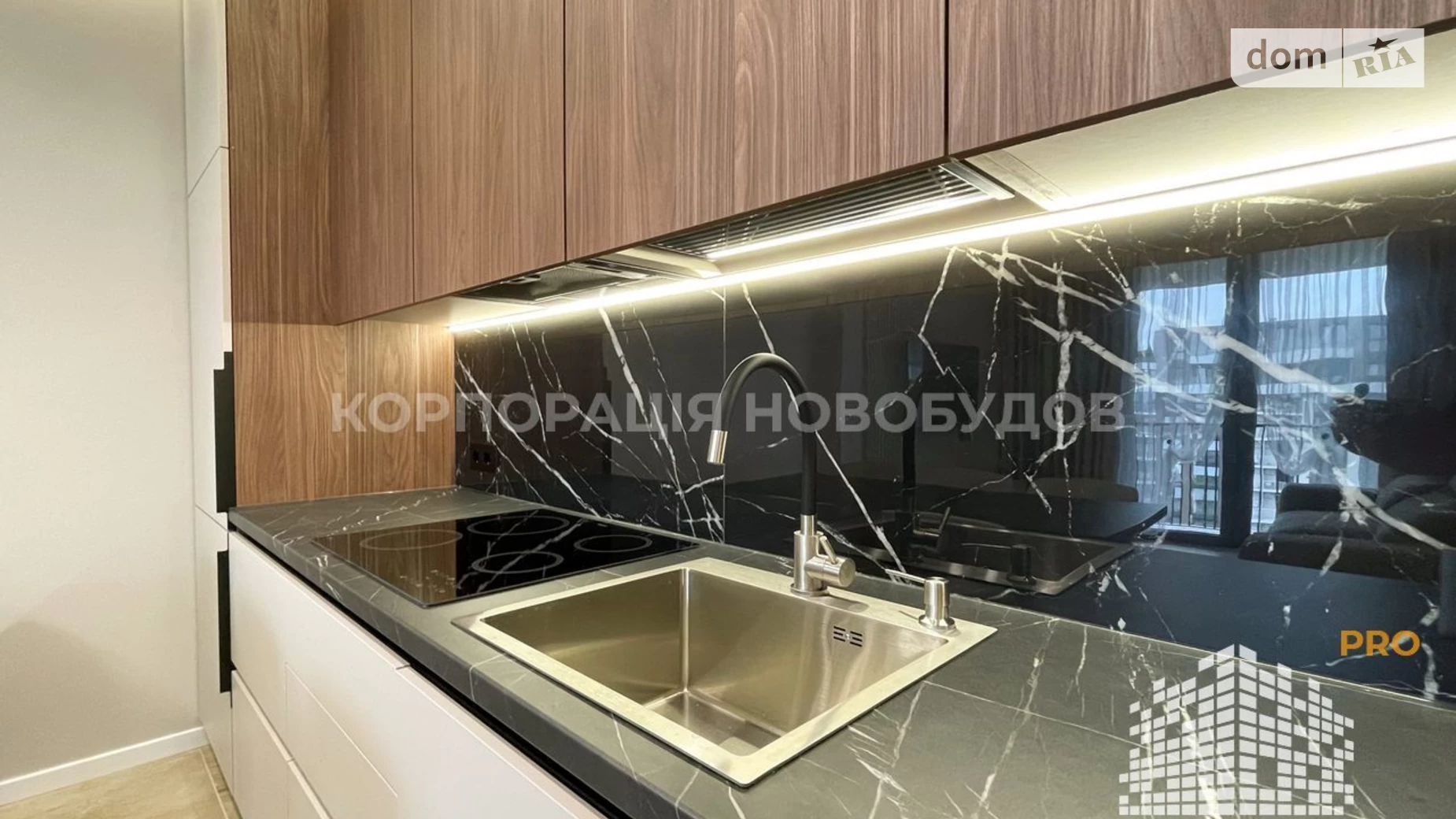 Продается 2-комнатная квартира 68 кв. м в Ужгороде, ул. Легоцкого, 80 - фото 4