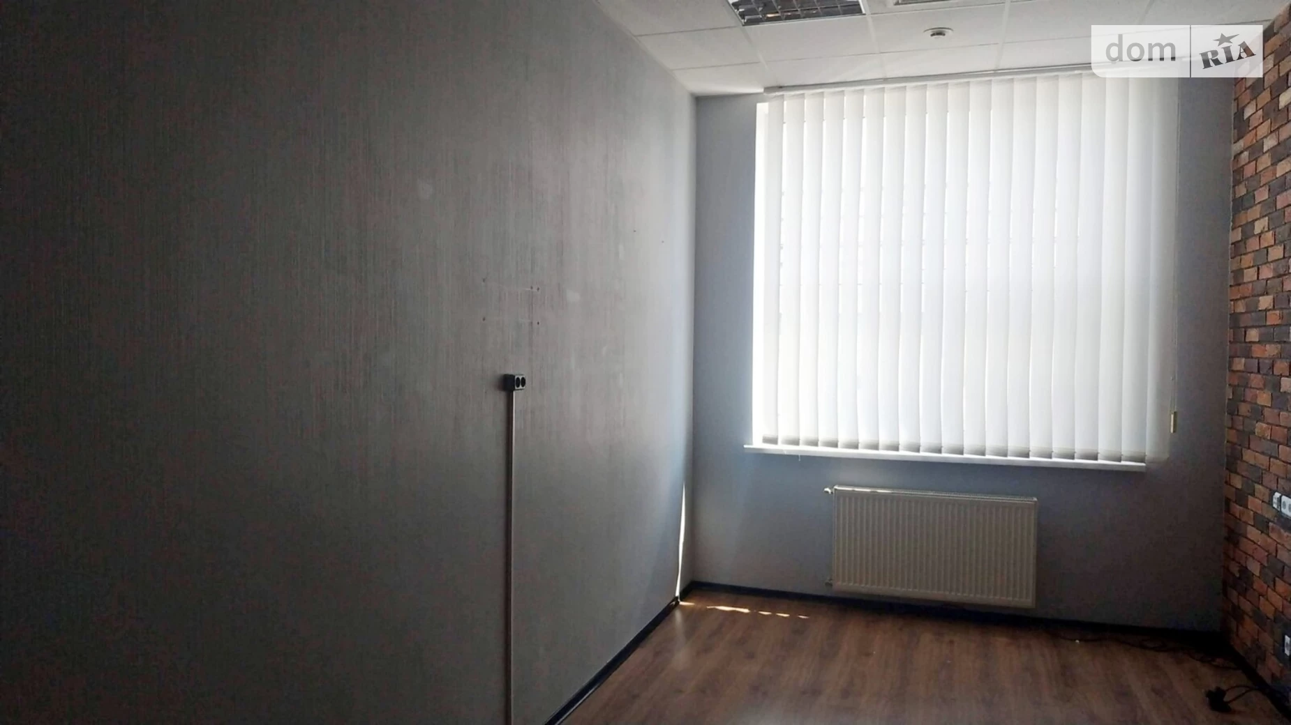 Сдается в аренду офис 76 кв. м в бизнес-центре, цена: 35040 грн - фото 2