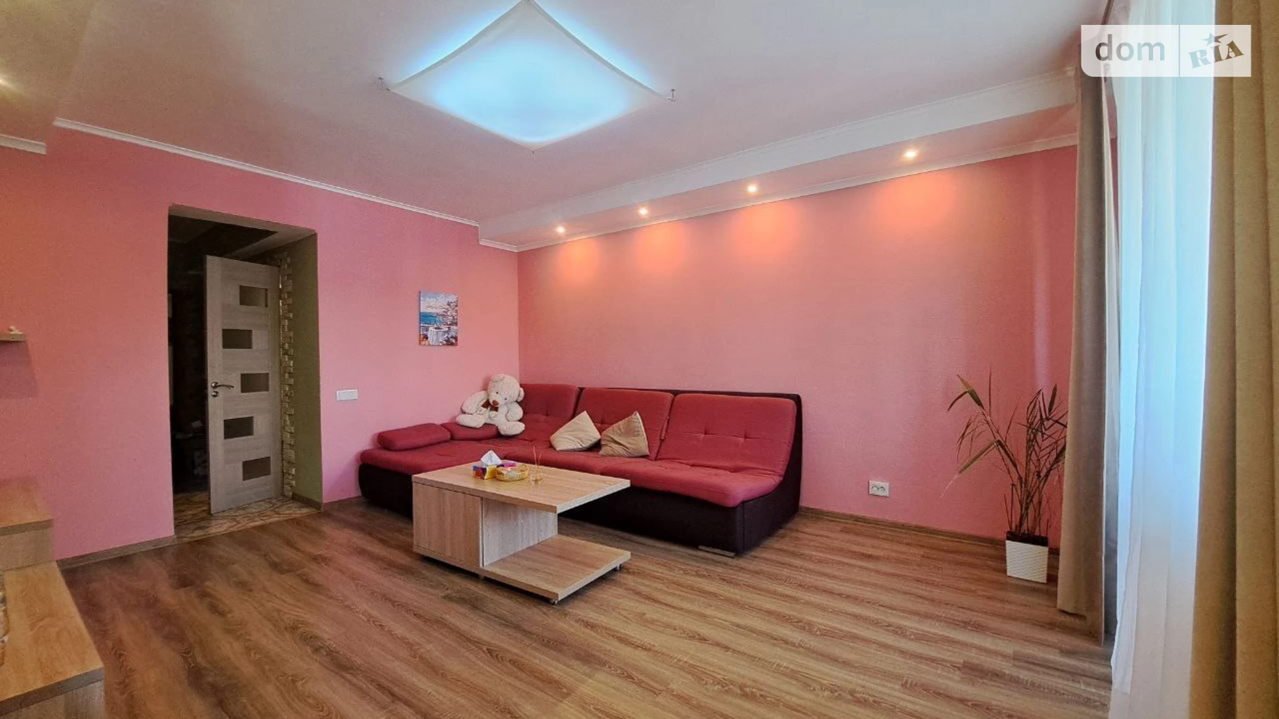 Продается 2-комнатная квартира 66 кв. м в Буче, ул. Центральная, 33В - фото 4