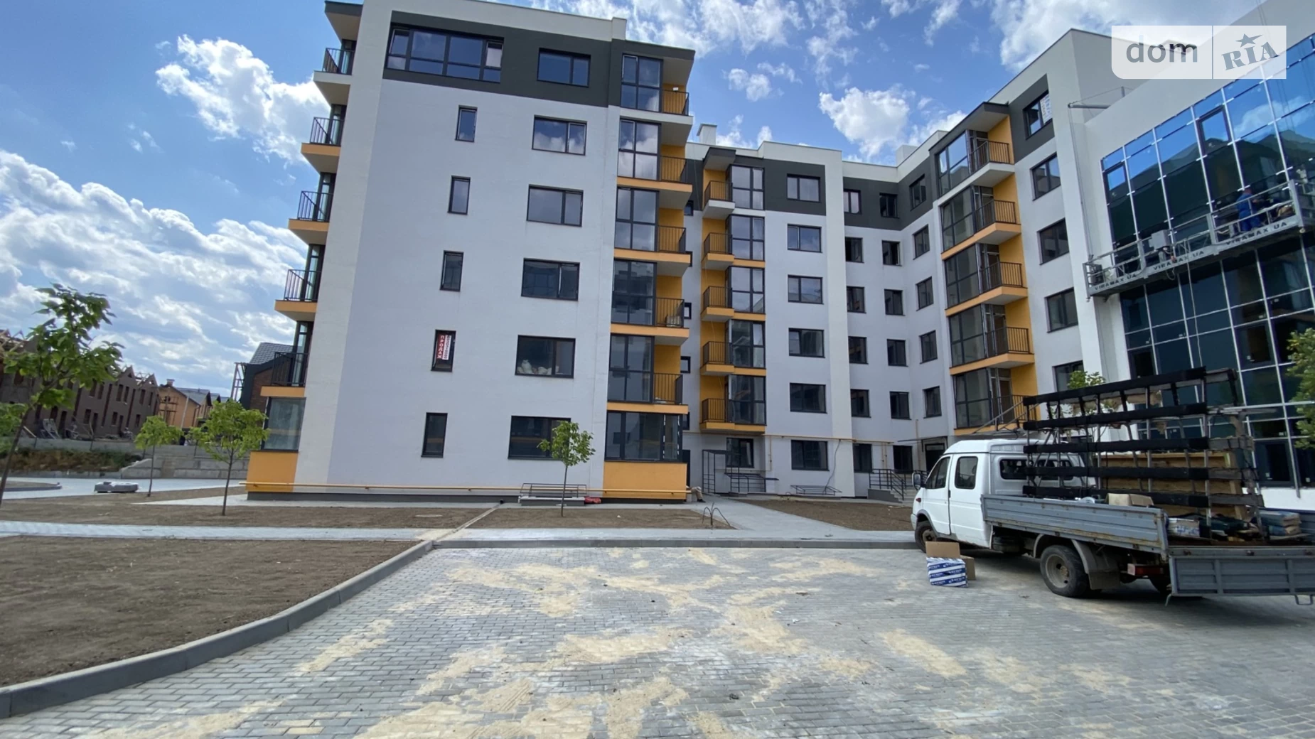 Продається 1-кімнатна квартира 46.2 кв. м у Березині, вул. Райдужна, 105 - фото 3