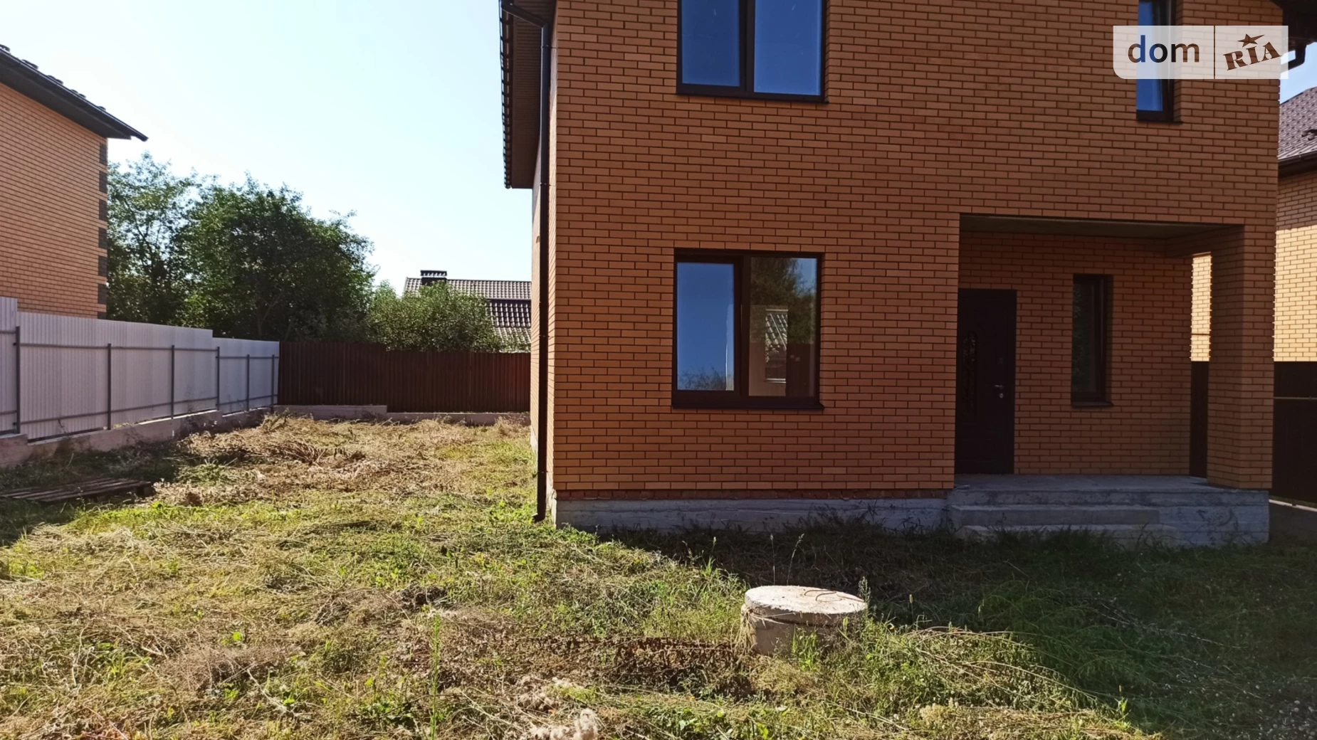 Продается дом на 2 этажа 125 кв. м с подвалом, цена: 88000 $ - фото 2