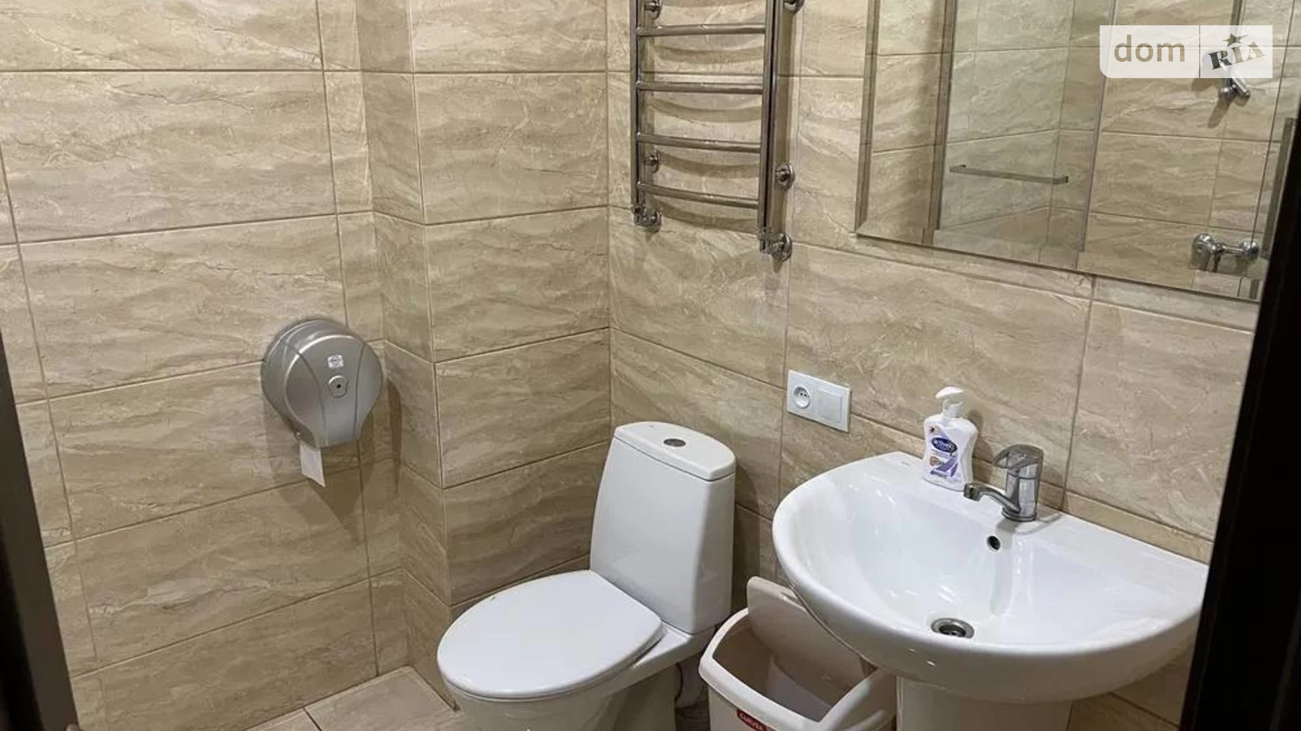Продается 2-комнатная квартира 72.9 кв. м в Киеве, ул. Арсенальная, 17 - фото 3