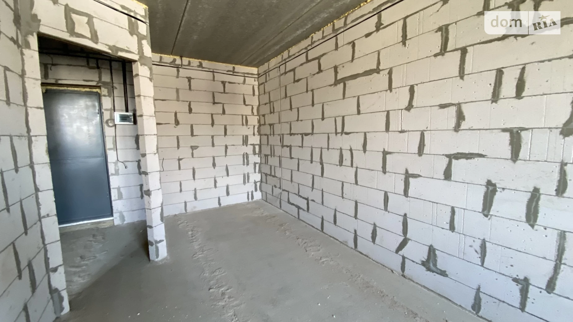 Продается 1-комнатная квартира 42 кв. м в, цена: 34000 $ - фото 4