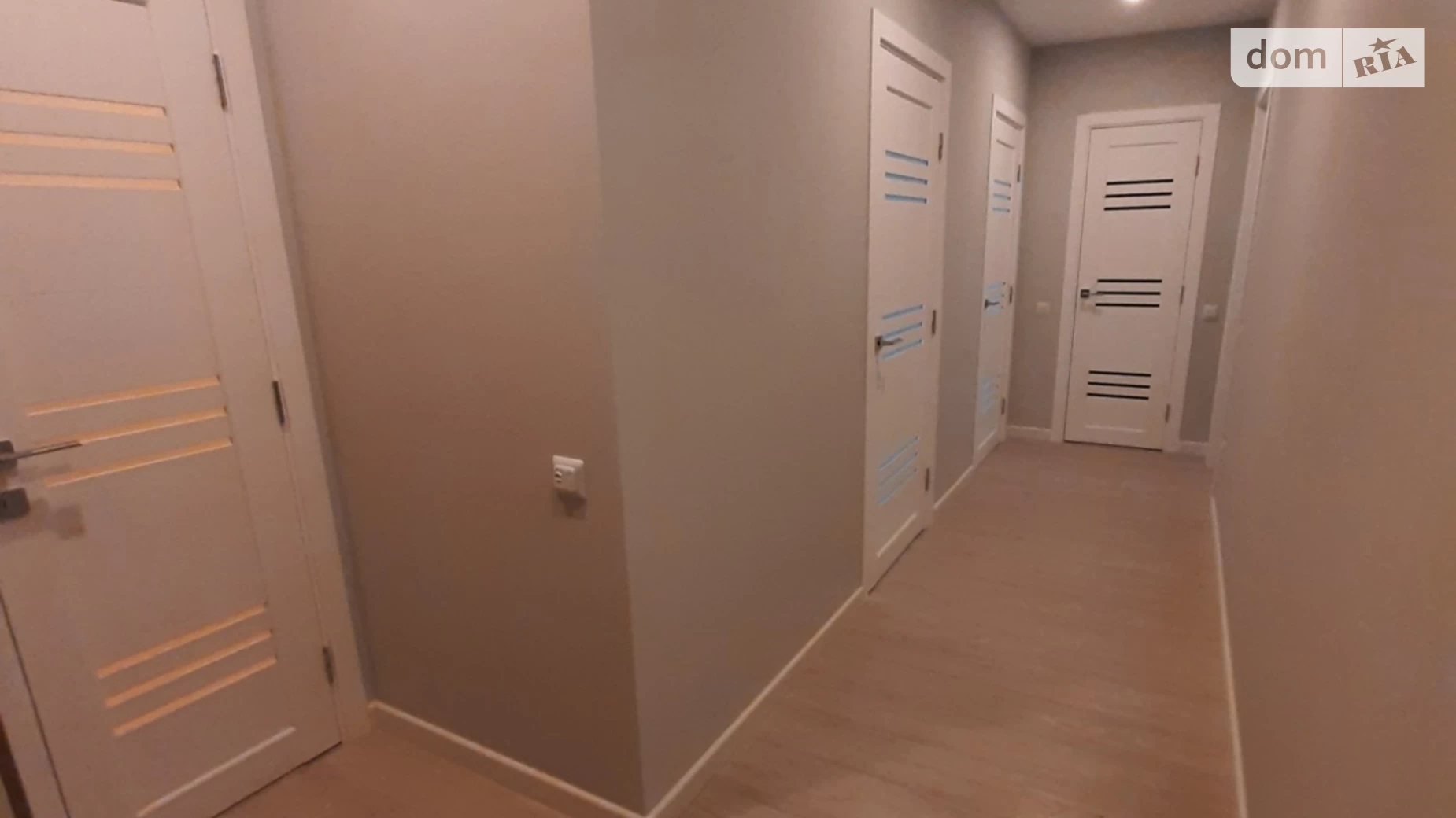 2-комнатная квартира 52 кв. м в Тернополе, ул. Академика Сергея Королева - фото 4