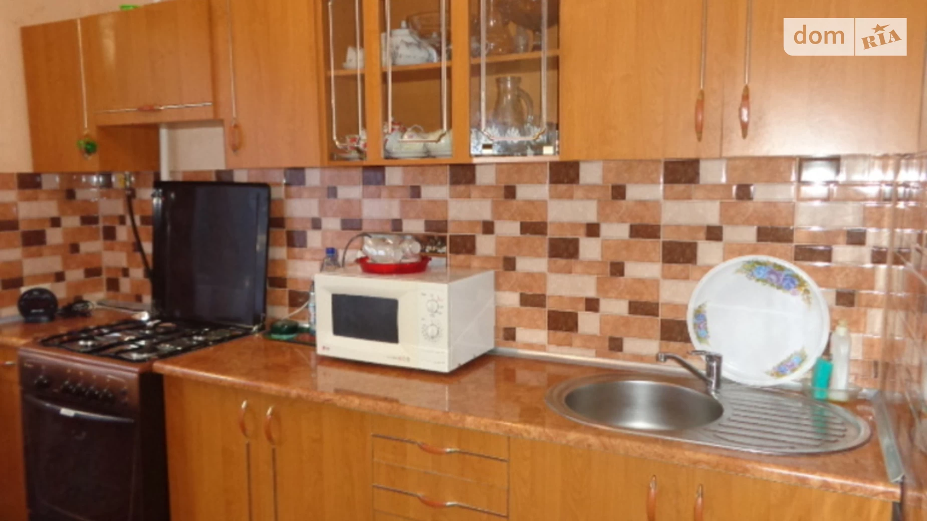 Продается 2-комнатная квартира 49.6 кв. м в Ужгороде, ул. Заньковецкой - фото 2