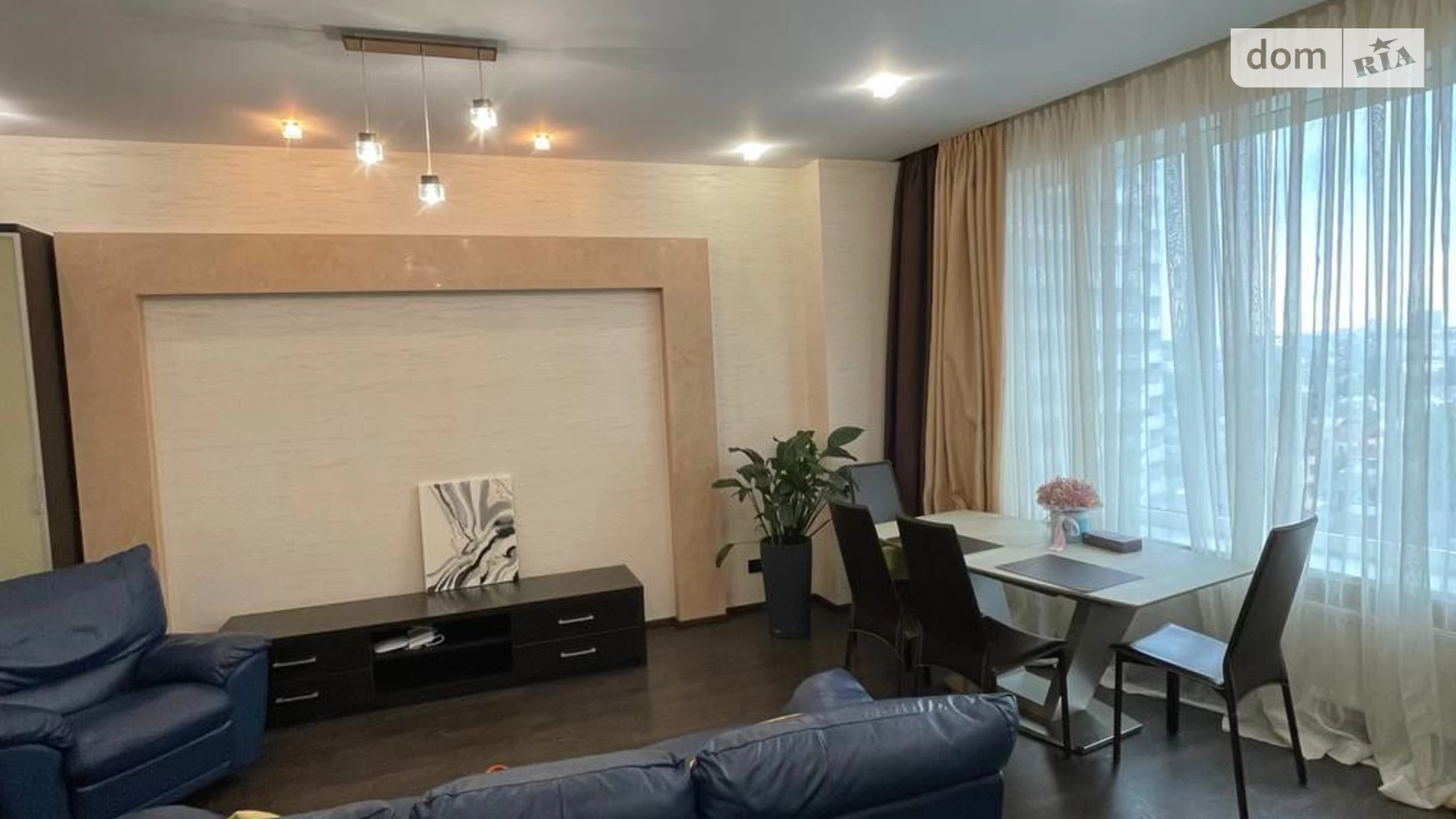 Продається 1-кімнатна квартира 55 кв. м у Одесі, вул. Літературна, 1А - фото 2