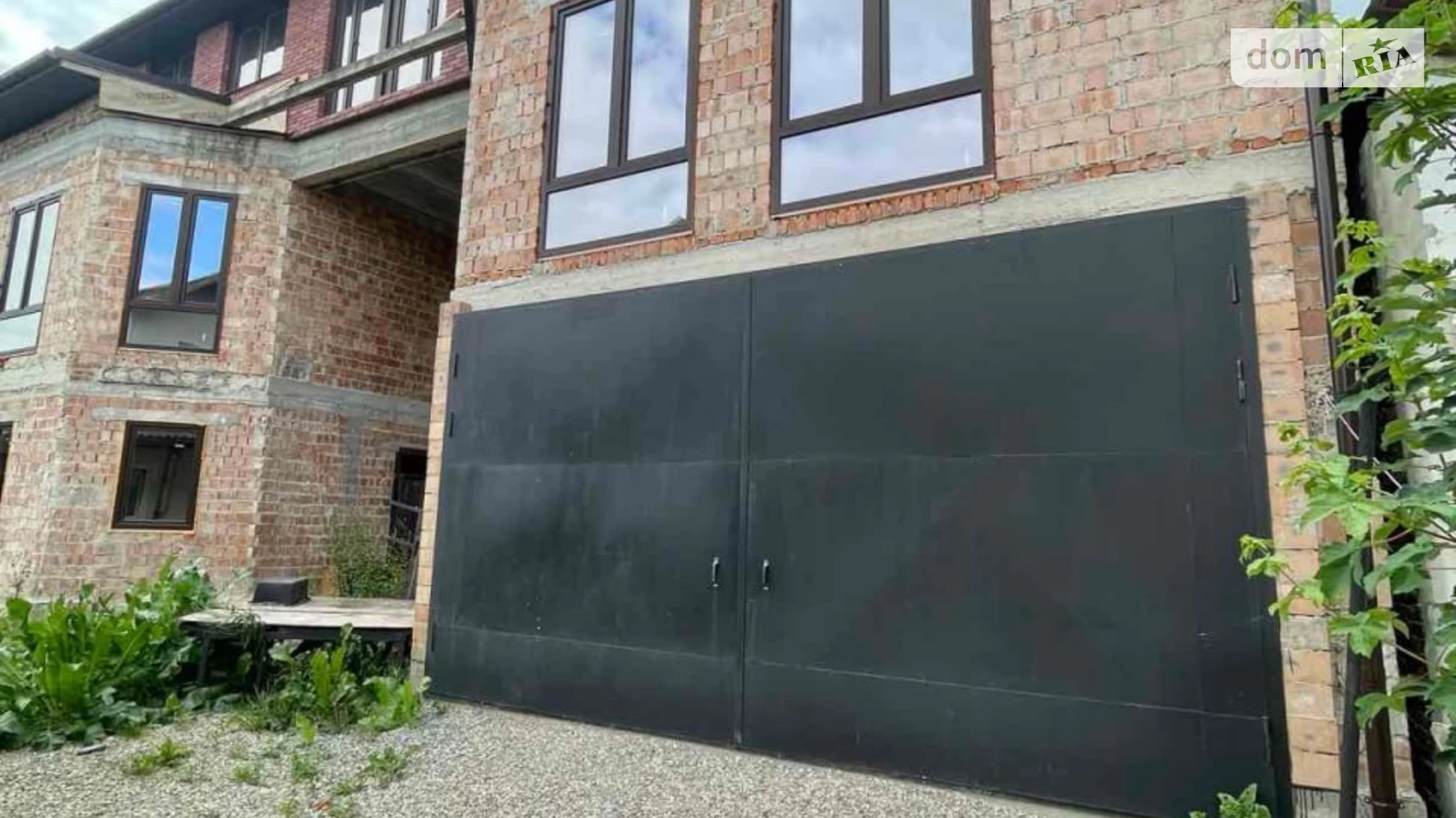 Продается дом на 2 этажа 470 кв. м с гаражом, цена: 170000 $ - фото 4