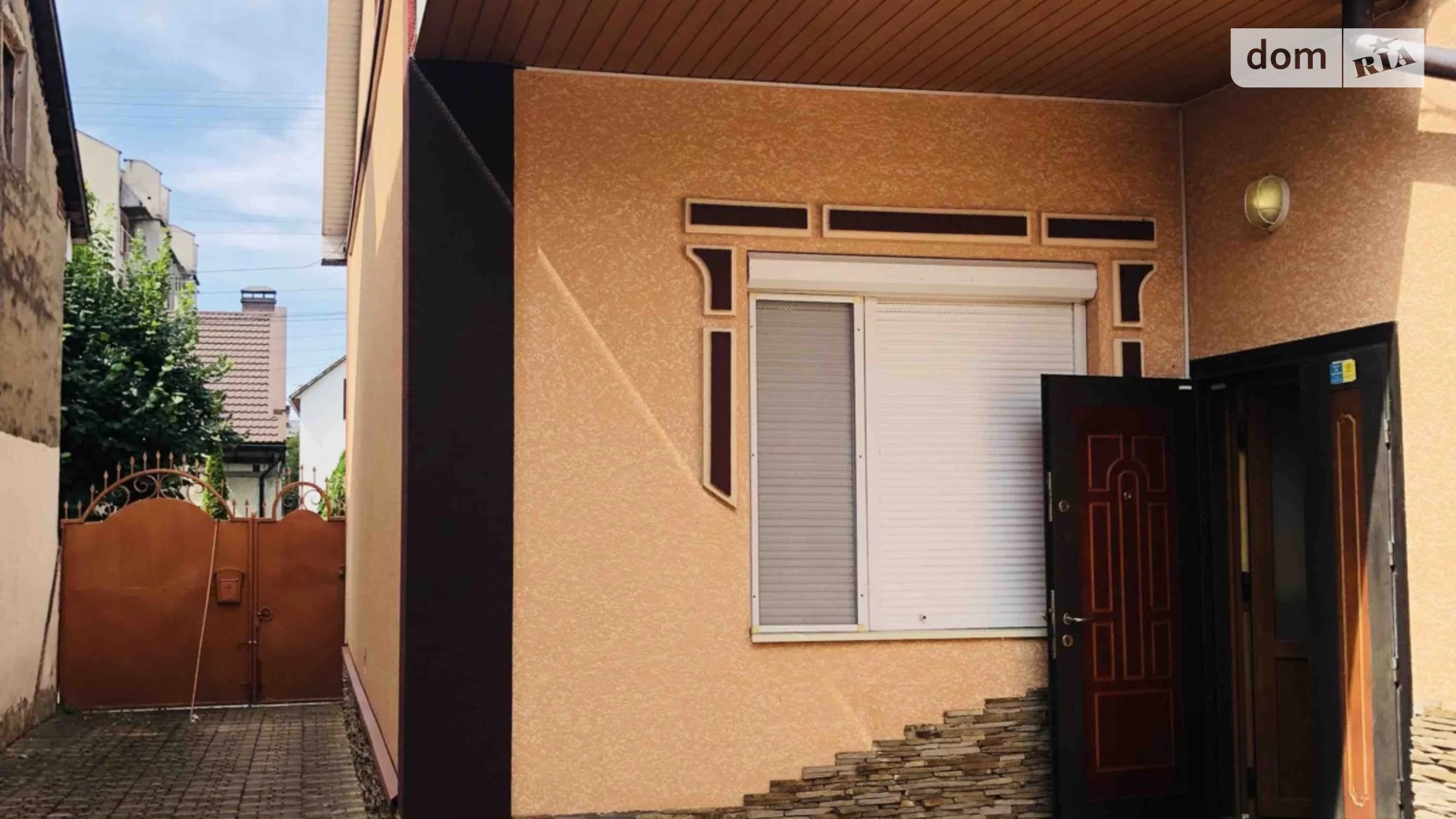 Продается дом на 2 этажа 250 кв. м с камином, цена: 210000 $ - фото 3
