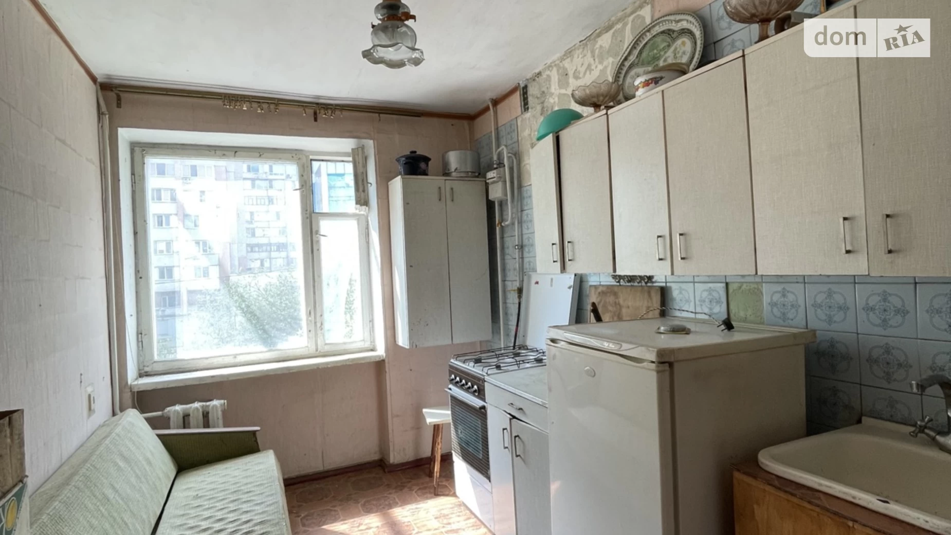 Продается 3-комнатная квартира 63 кв. м в Черноморске, ул. Парусная - фото 3
