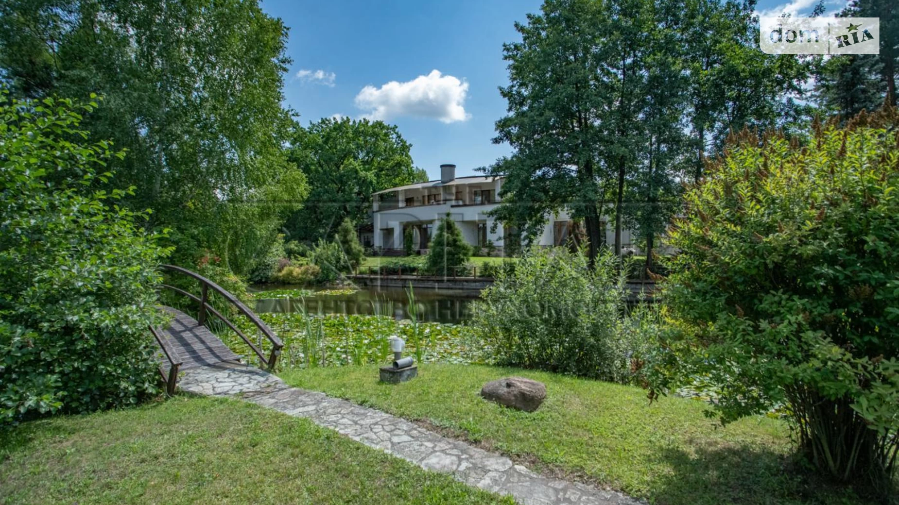 Продается дом на 2 этажа 823 кв. м с бассейном, цена: 720000 $ - фото 3