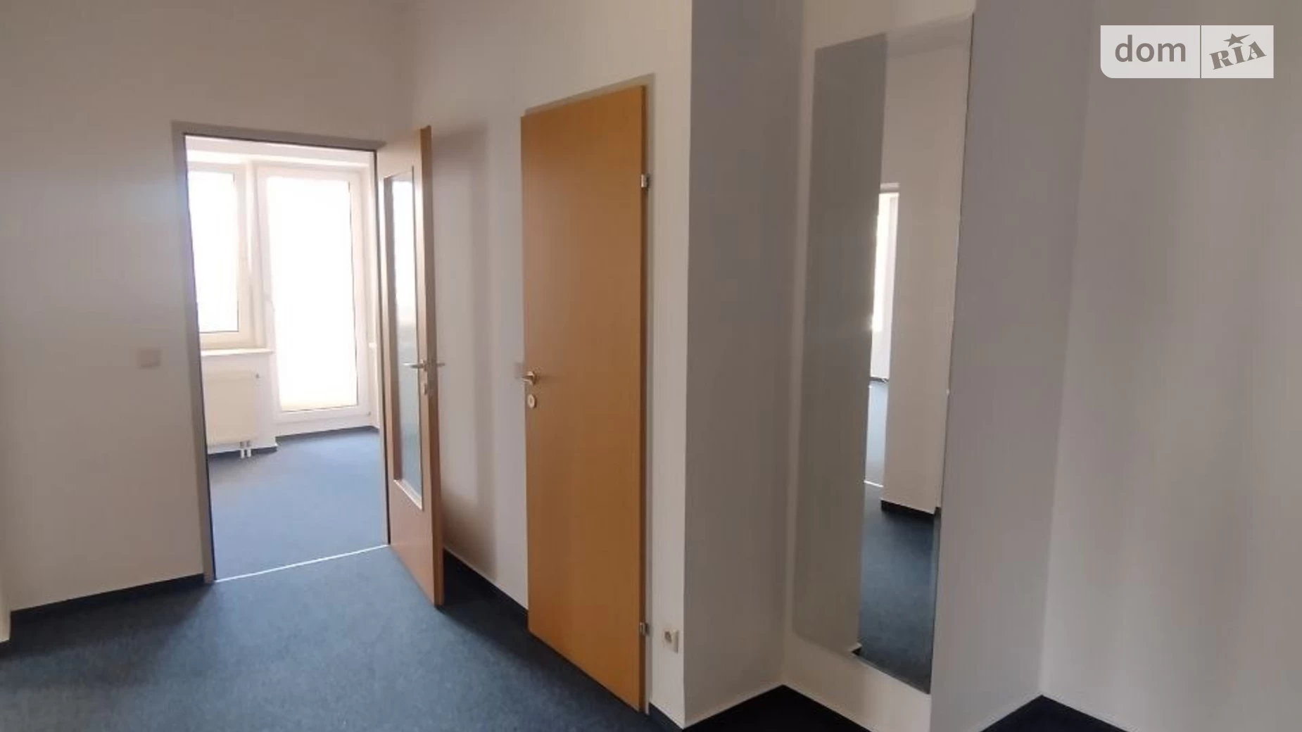 Сдается в аренду офис 100 кв. м в бизнес-центре, цена: 1000 $ - фото 3