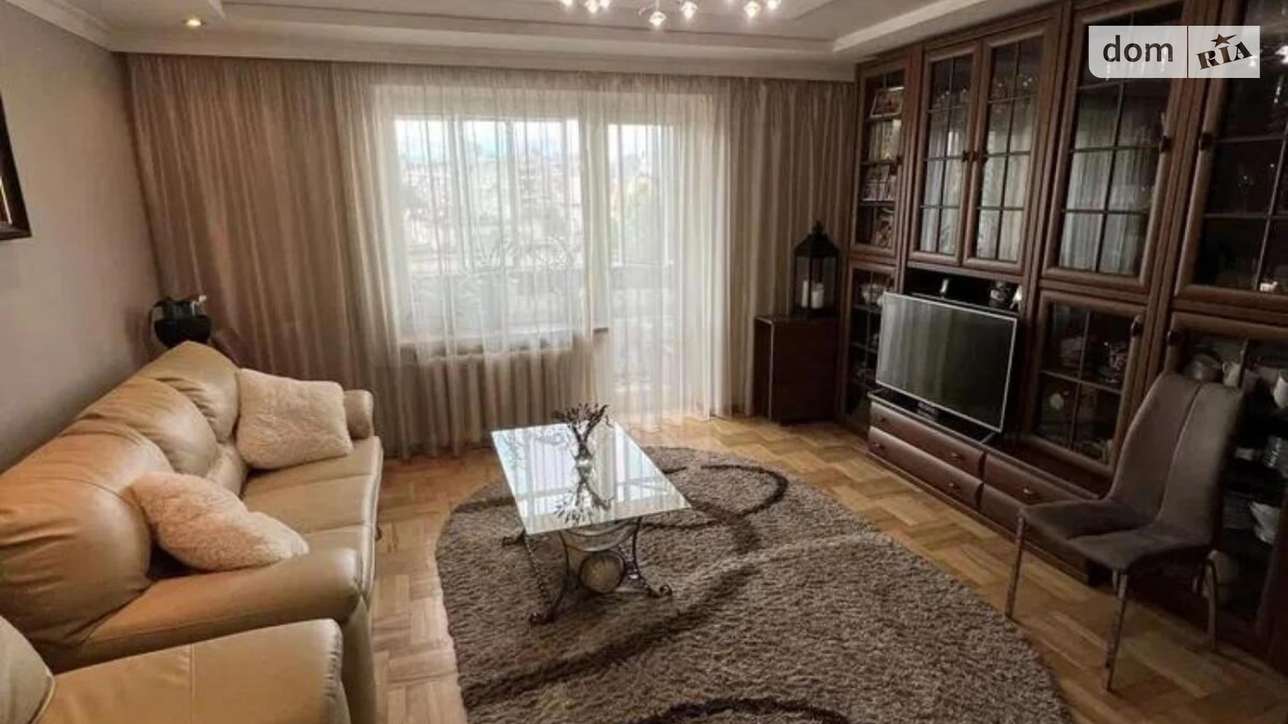 Продается 4-комнатная квартира 81 кв. м в Львове, ул. Линкольна Авраама - фото 3