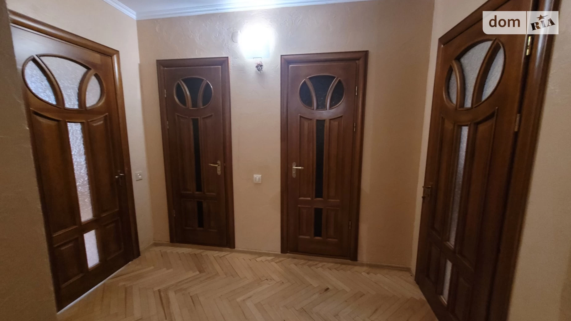 Продается 3-комнатная квартира 69 кв. м в Львове, ул. Михаила Горыня(Скрипника), 12 - фото 2