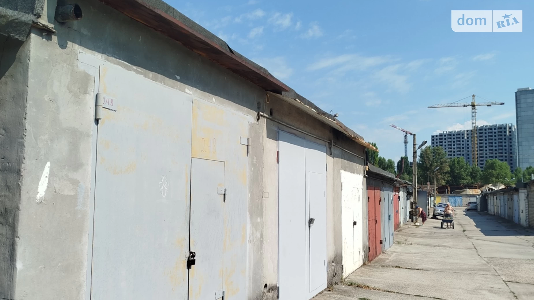 Продается отдельно стоящий гараж под бус на 37 кв. м, цена: 10000 $ - фото 5