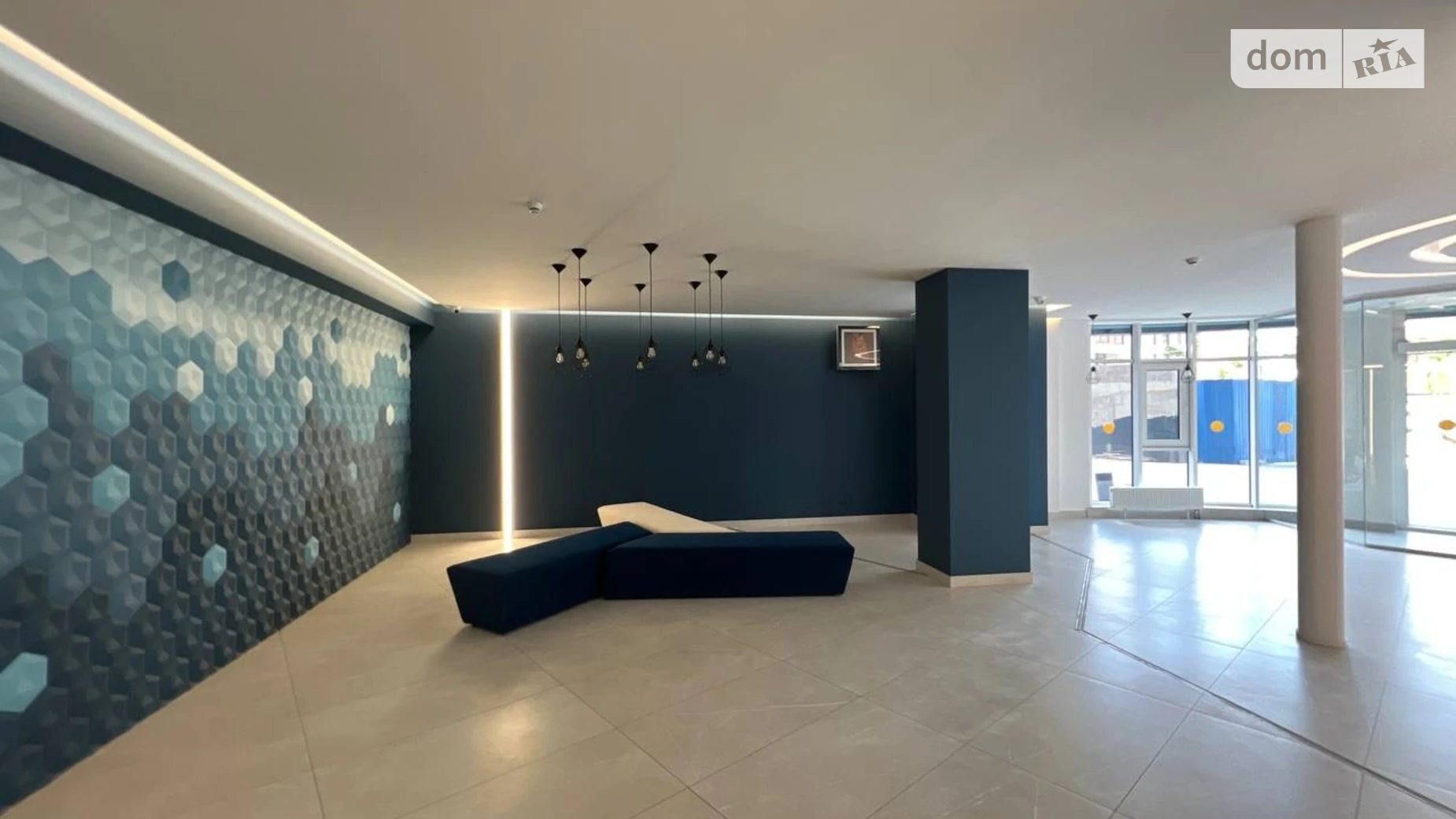 Продається 1-кімнатна квартира 41 кв. м у Одесі, Фонтанська дор. - фото 2