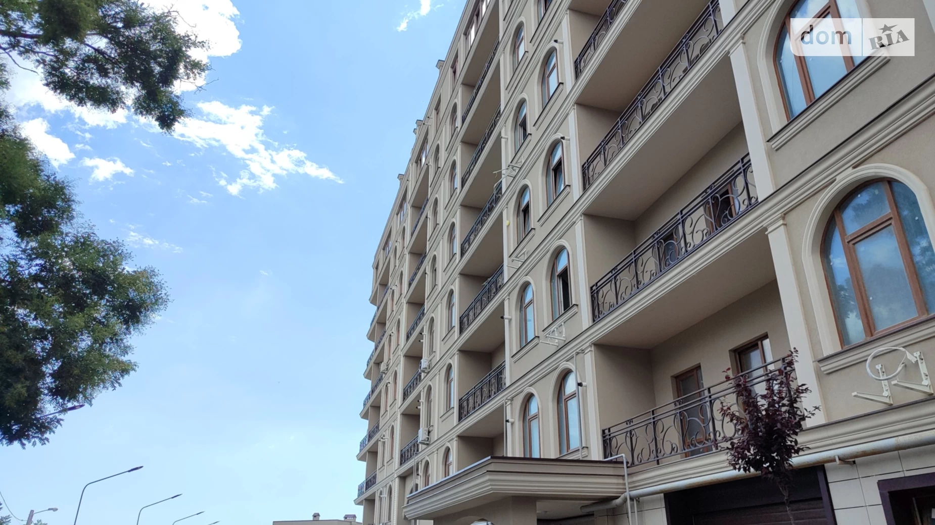 Продается 1-комнатная квартира 48.4 кв. м в Одессе, ул. Дача Ковалевского - фото 2