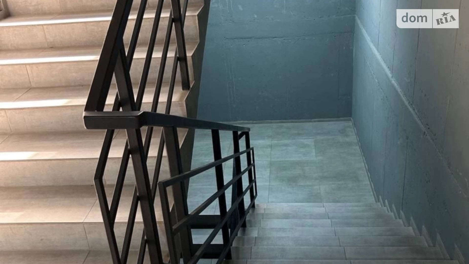 Продается офис 47.1 кв. м в бизнес-центре, цена: 59958 $ - фото 3