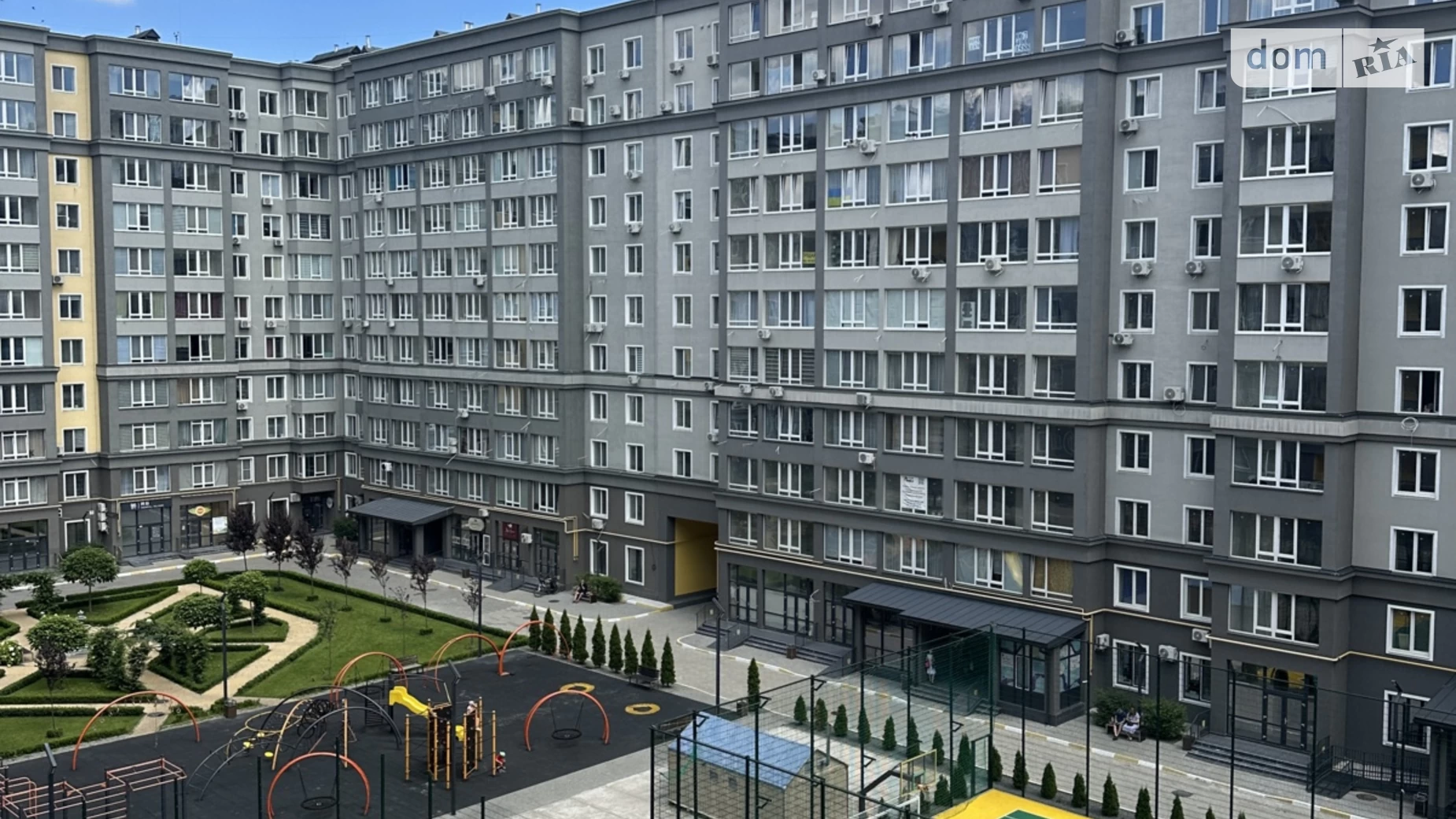 Продается 1-комнатная квартира 39 кв. м в Буче, ул. Ивана Кожедуба, 3А - фото 2
