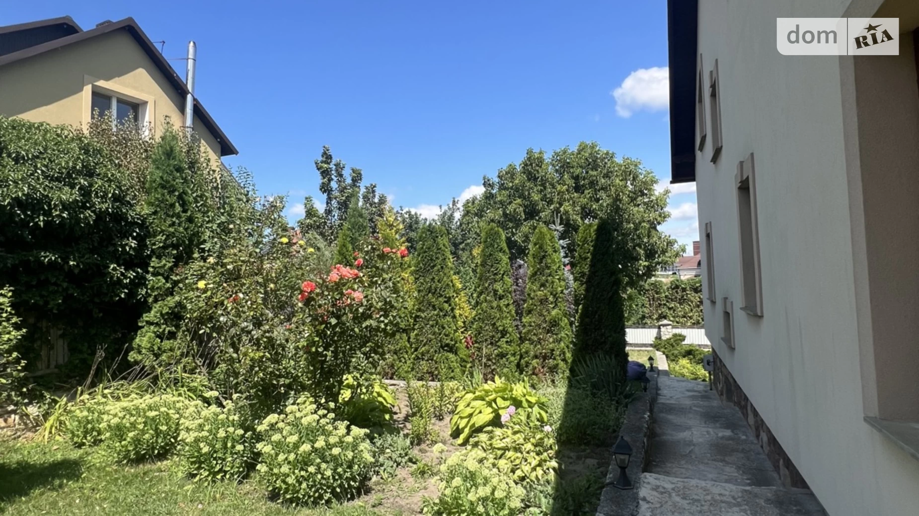 Продается дом на 2 этажа 182 кв. м с садом, цена: 165000 $ - фото 2
